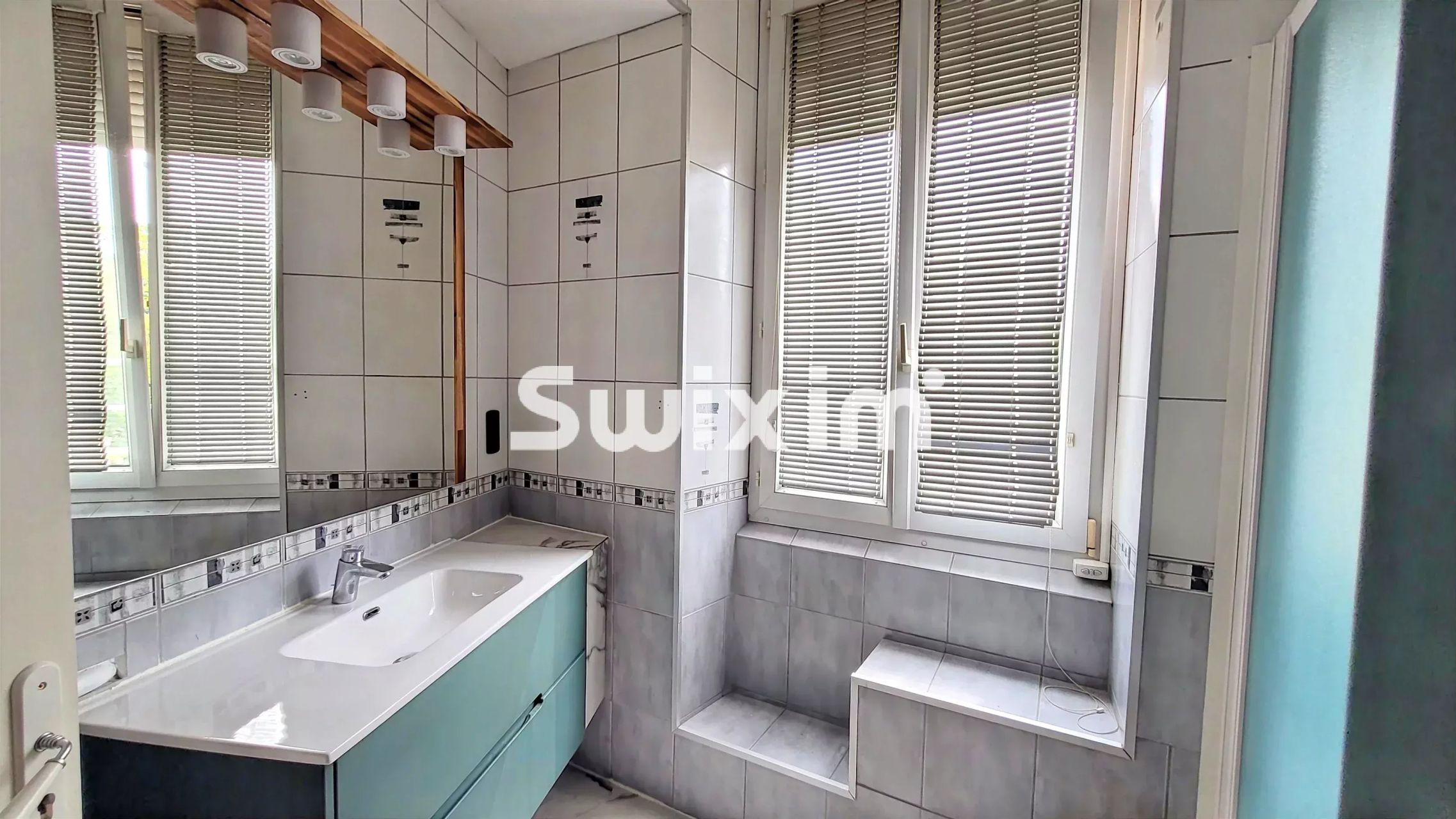 appartement 5 Zimmer zum verkauf auf Lons-le-Saunier (39000)