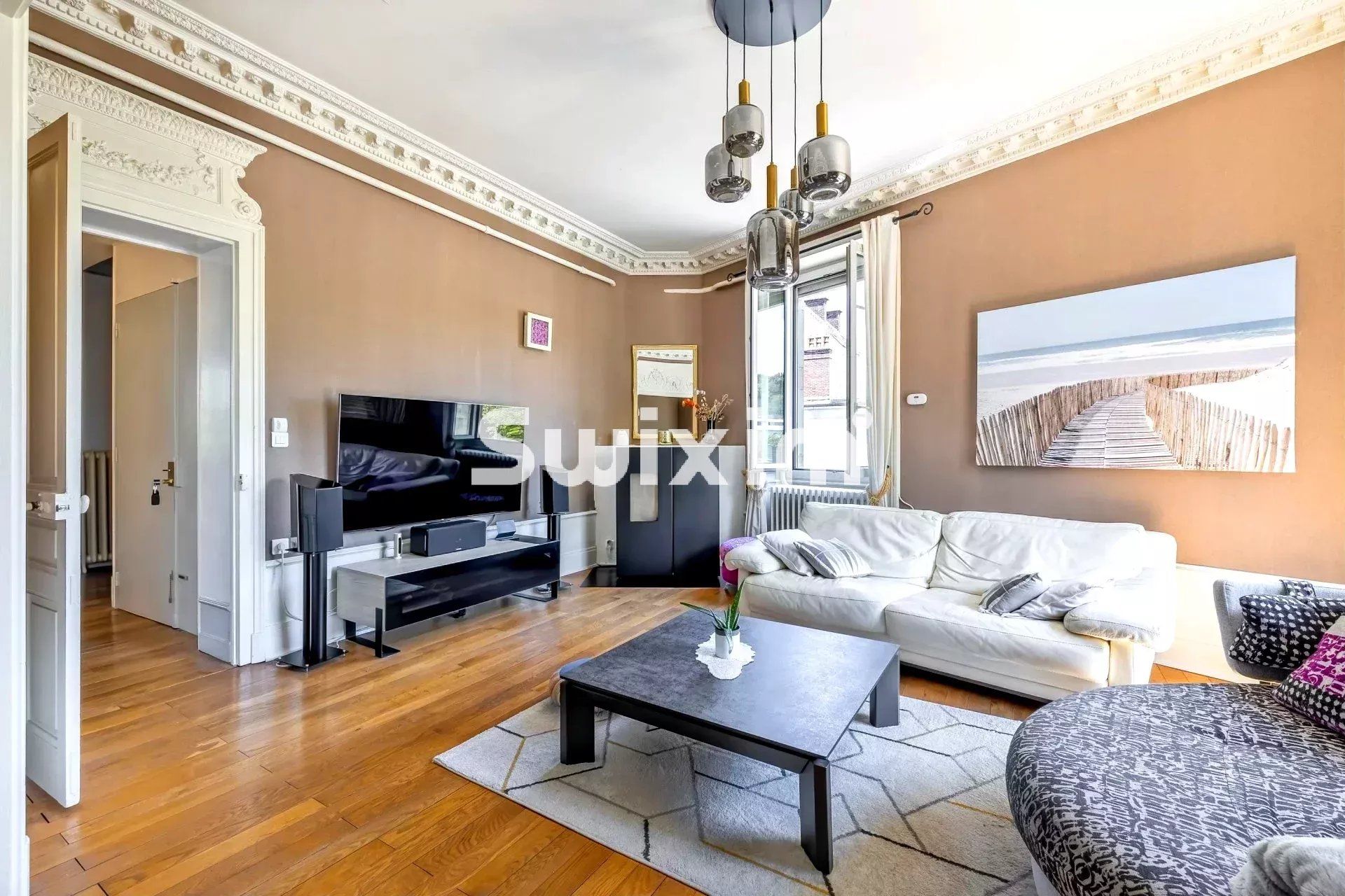 appartement 5 Zimmer zum verkauf auf Lons-le-Saunier (39000)