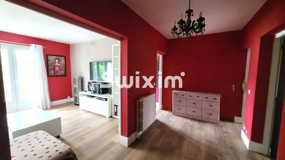 Venta Casa Montmorot 5&nbsp;Salas 121&nbsp;m²
