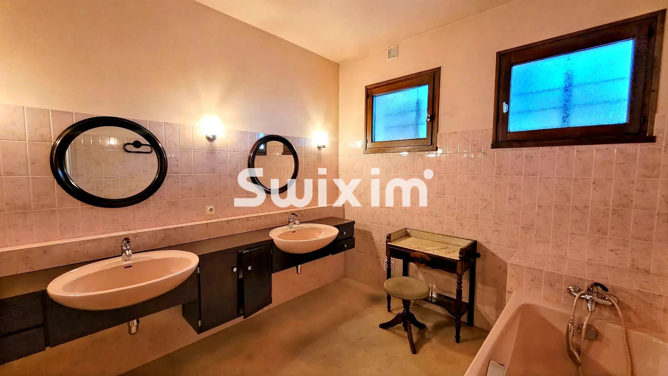 casa 7 Quartos para venda sobre Louhans (71500)