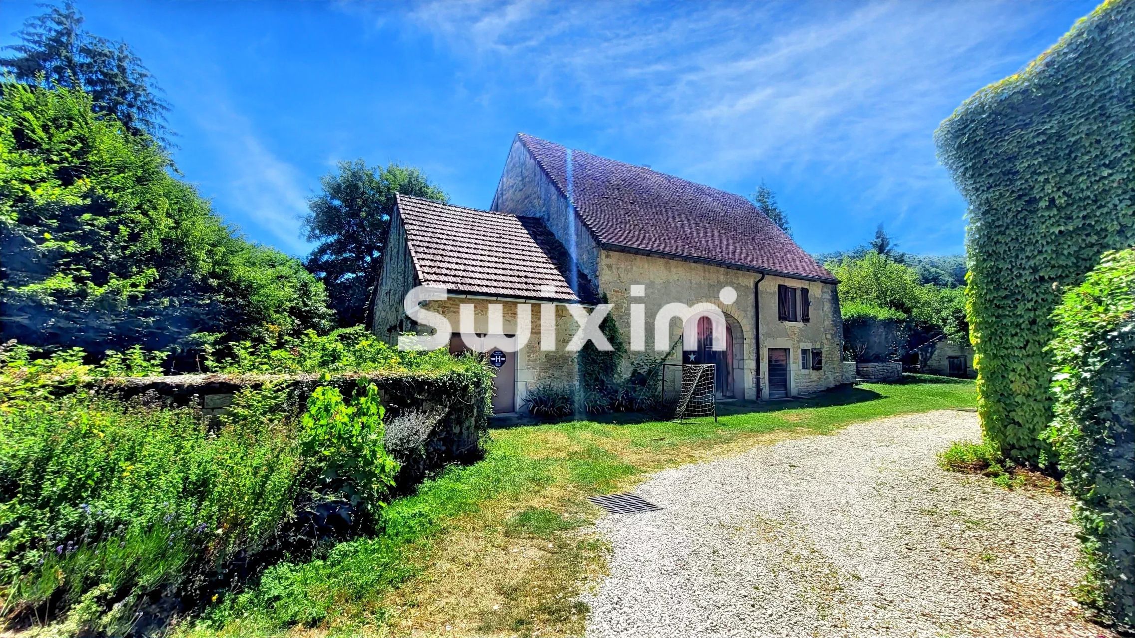 maison 12 Pièces en vente sur Lons-le-Saunier (39000)