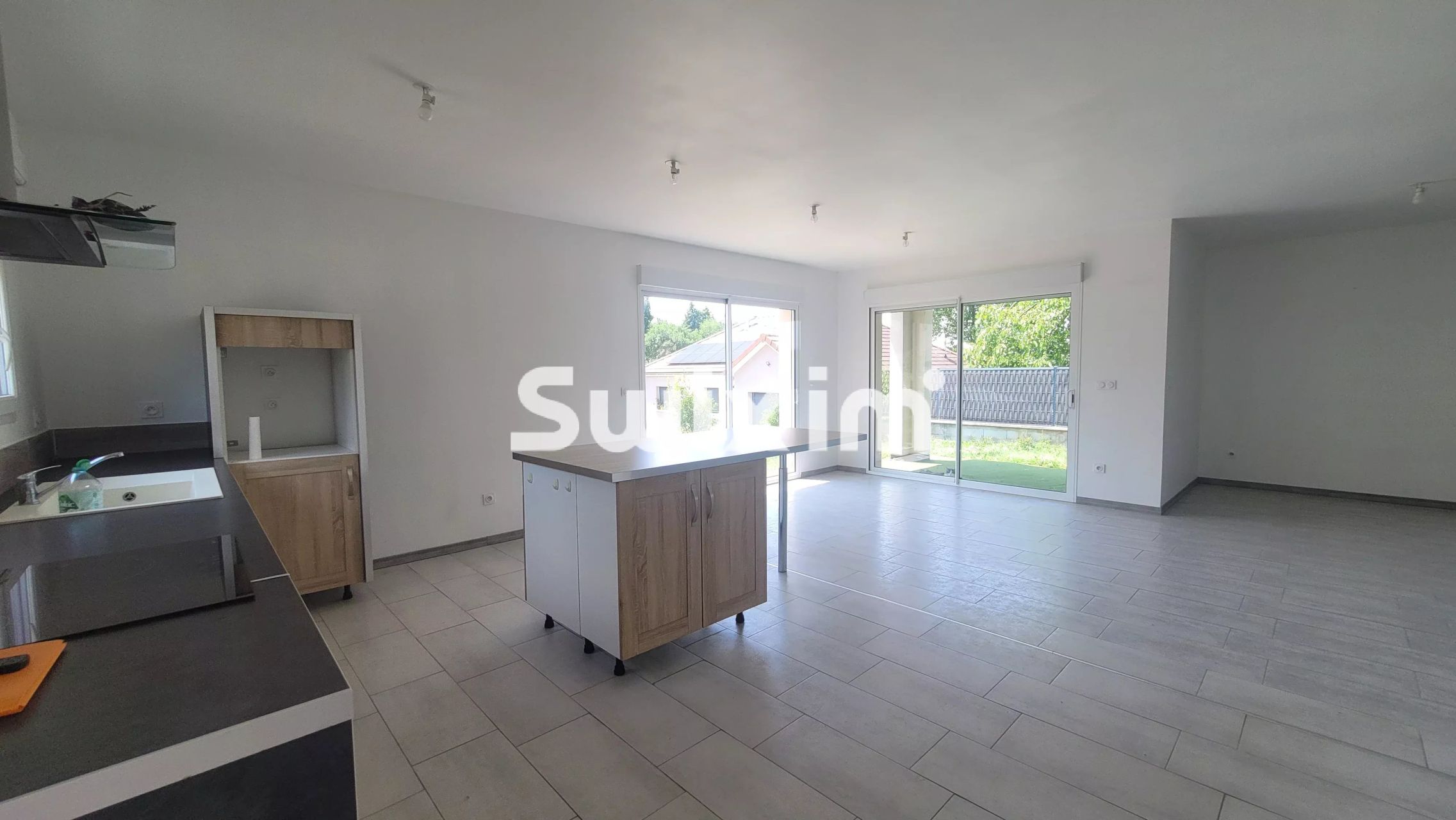 casa 6 Salas en venta en Lons-le-Saunier (39000)