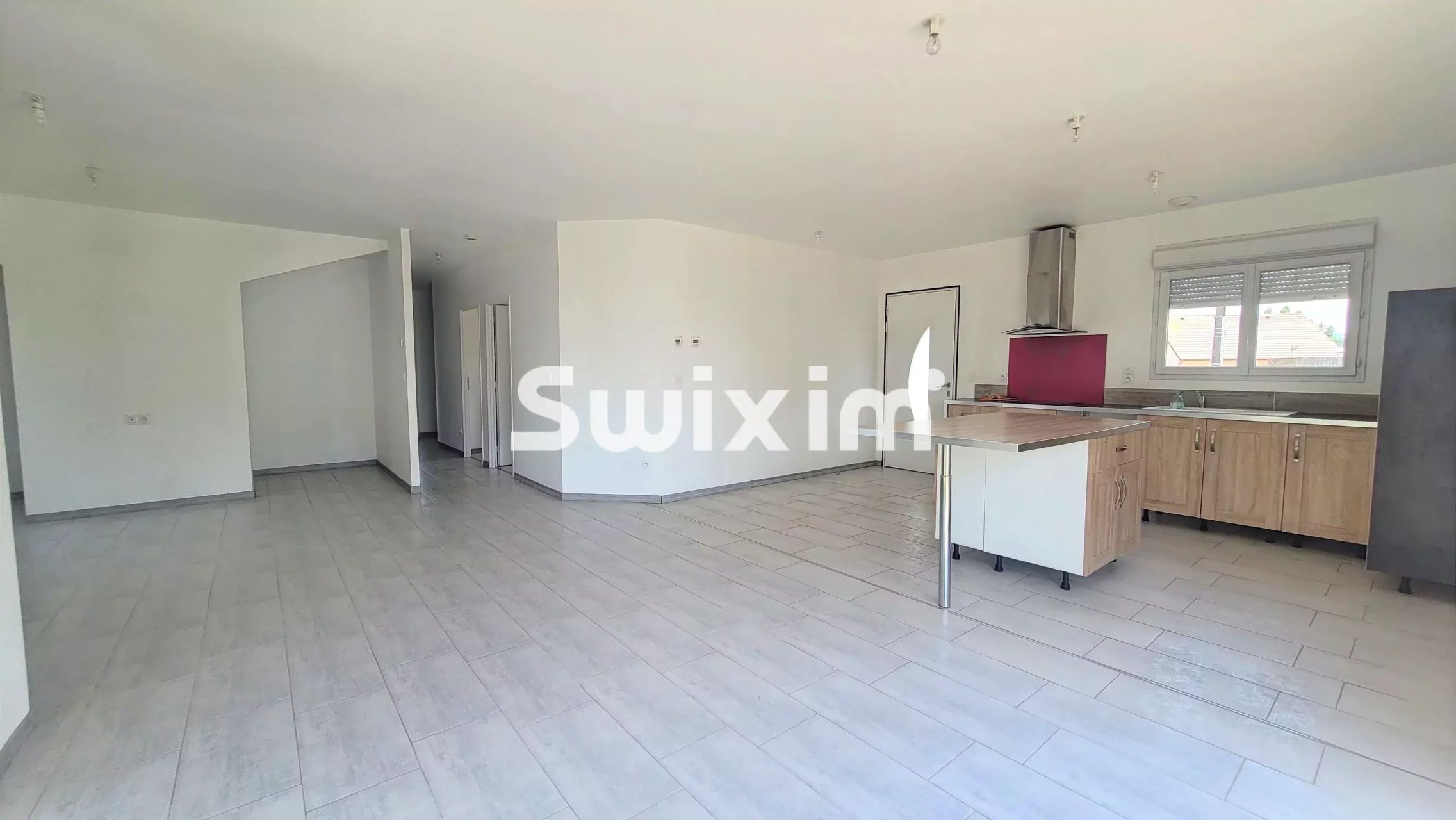 casa 6 Salas en venta en Lons-le-Saunier (39000)
