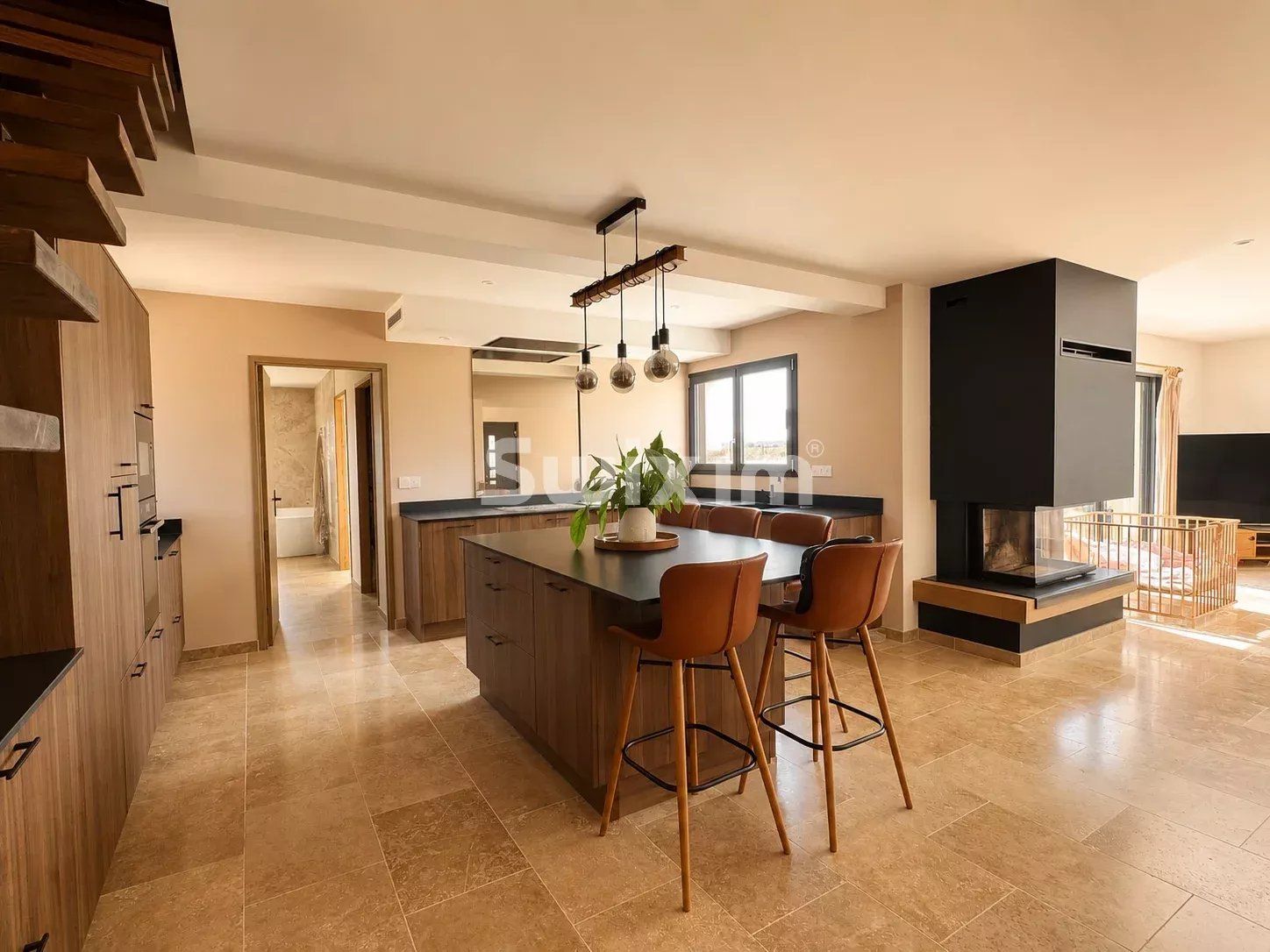 casa 6 Salas en venta en Grignan (26230)