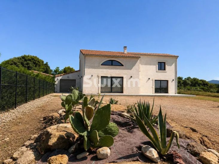 Venta Casa Grignan 6&nbsp;Salas 225&nbsp;m²