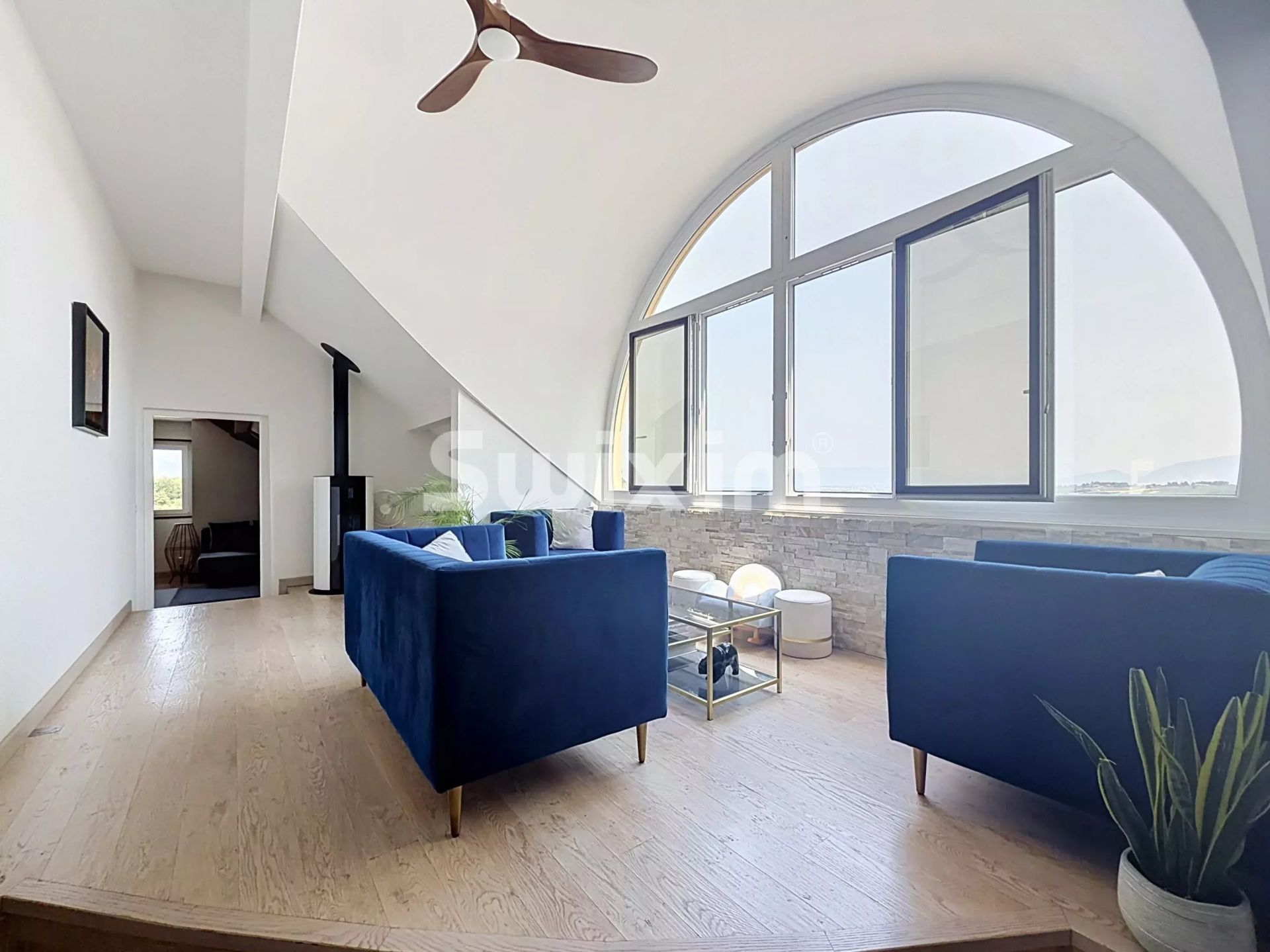appartamento 7 Camere in vendita su Thoiry (01710)