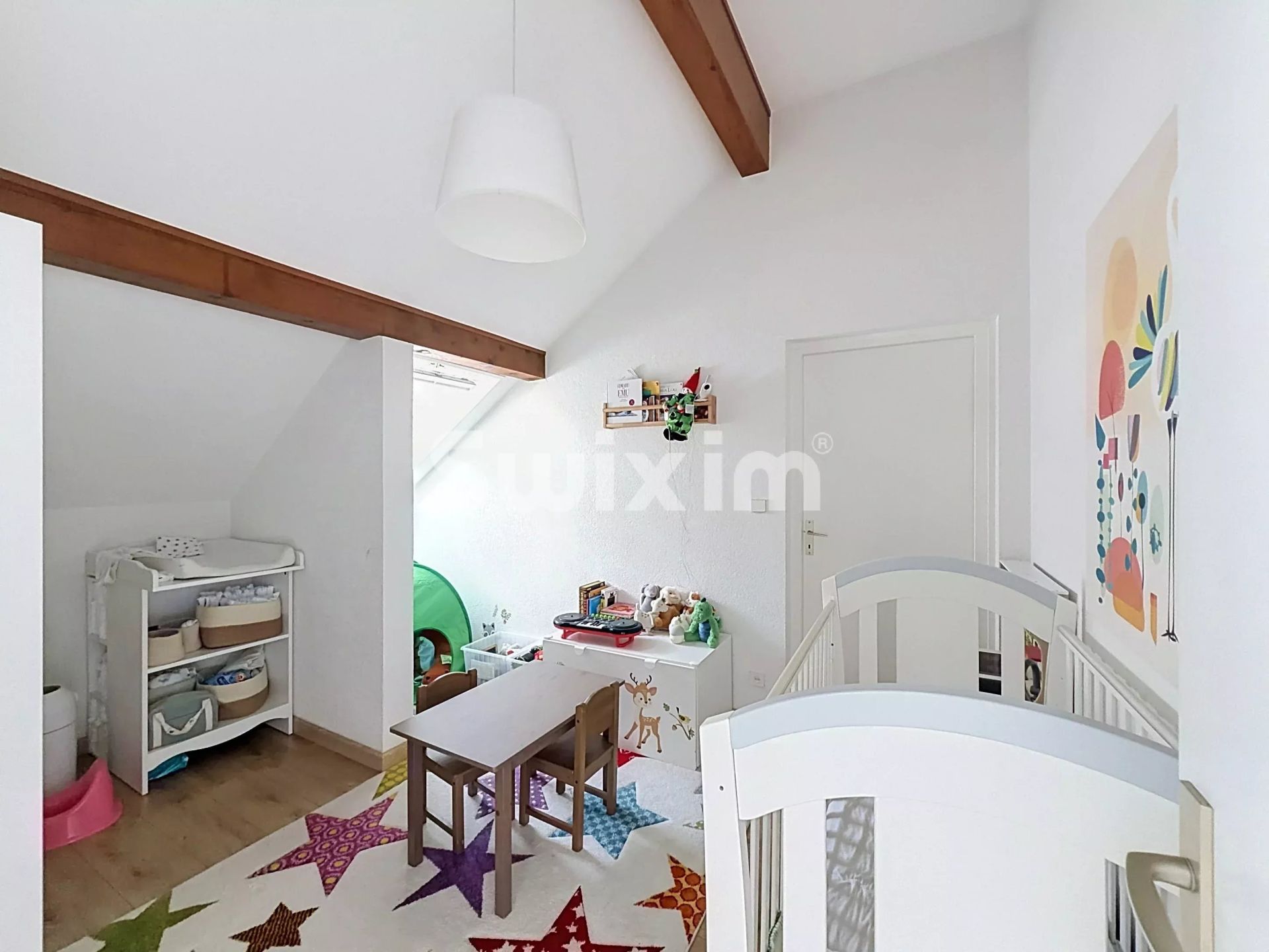 appartamento 7 Camere in vendita su Thoiry (01710)