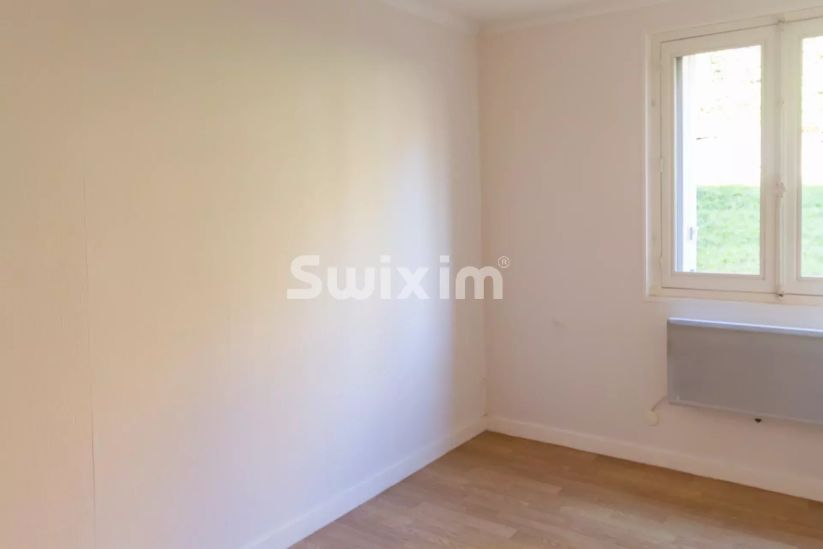 Rental Apartment Saint-Claude 3&nbsp;Rooms 56.33&nbsp;m²