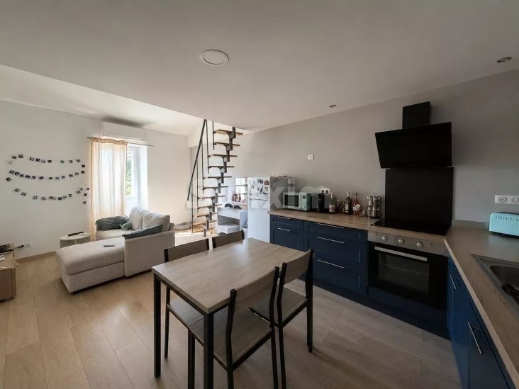 Vente Immeuble Rousson 11&nbsp;Pièces 203.59&nbsp;m²
