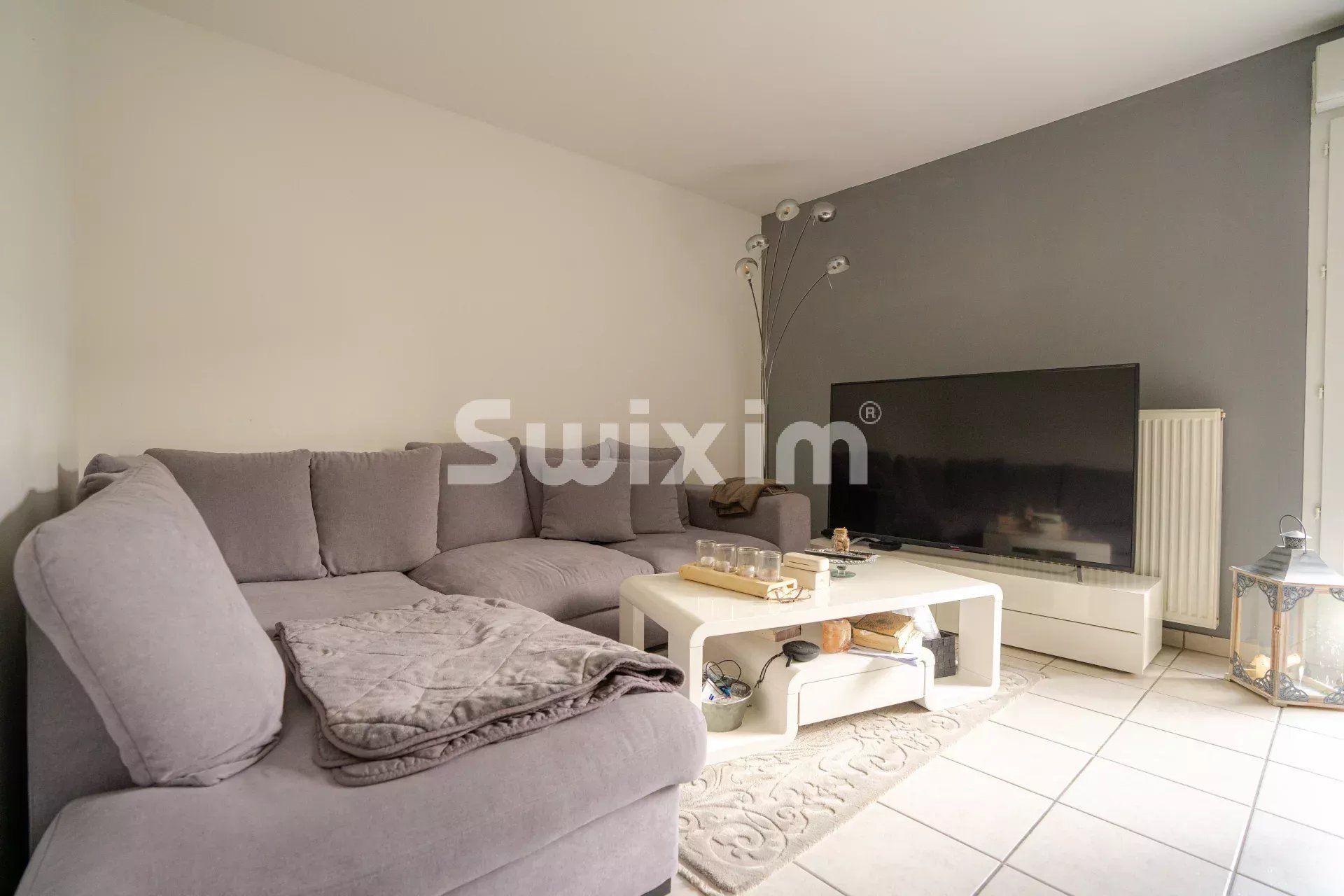 apartment 4 Rooms for rent on Ornex (01210)