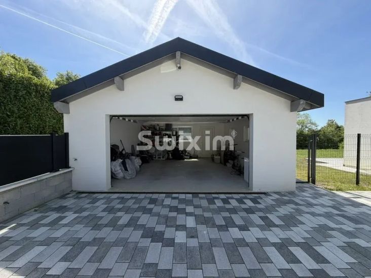 Venta Casa Annecy 5&nbsp;Salas 174&nbsp;m²