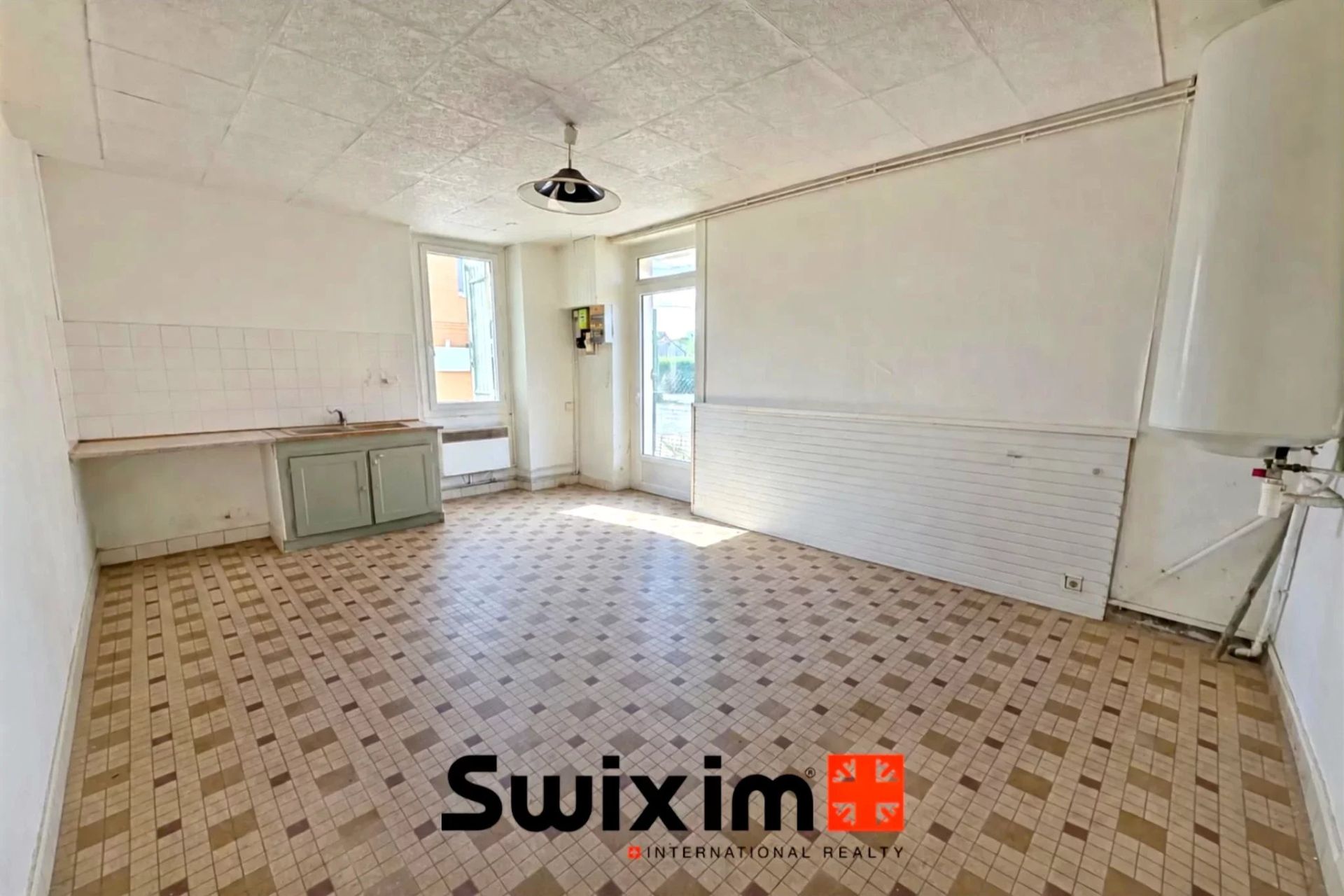 casa 3 Camere in vendita su Saint-Estèphe (33180)