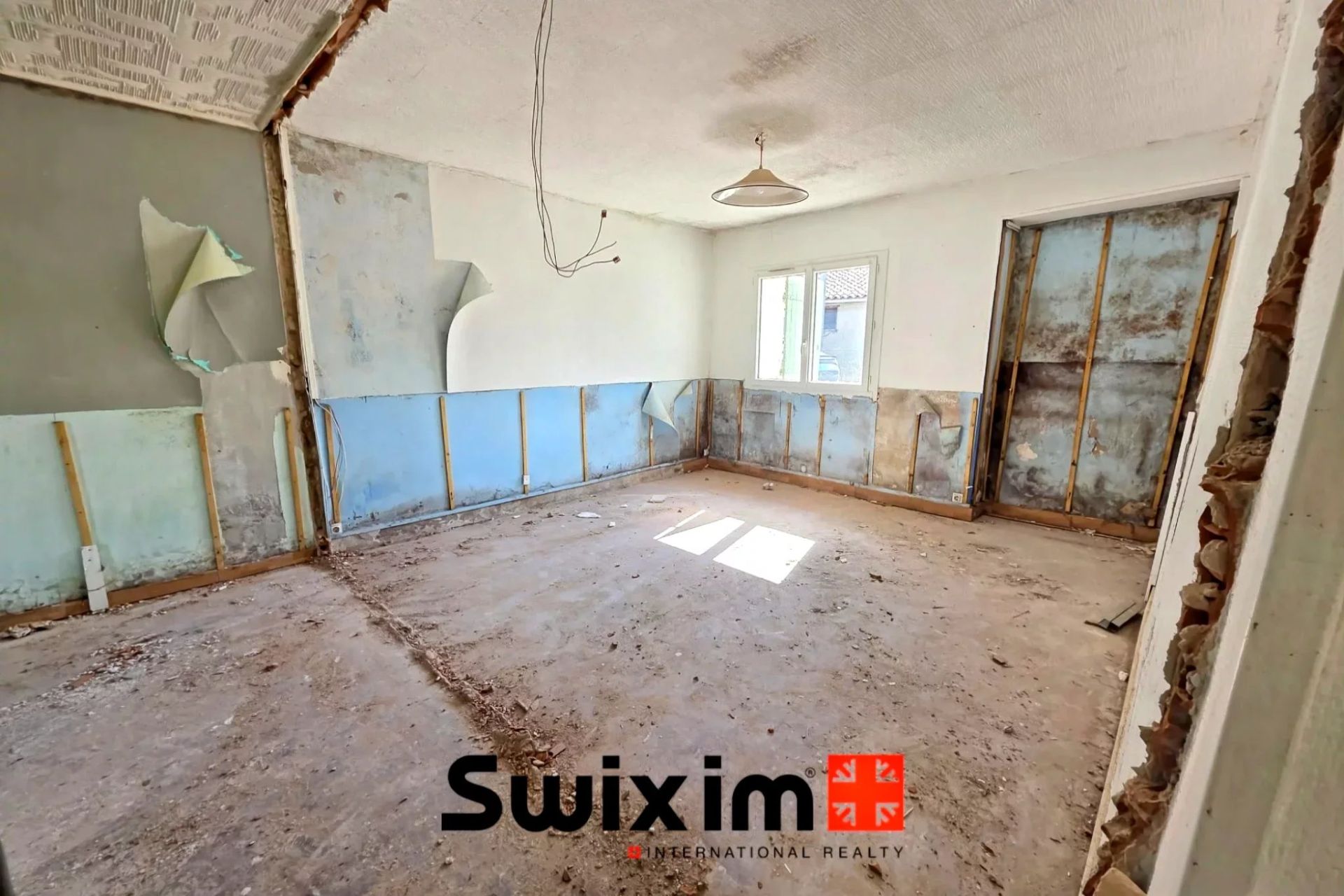 casa 3 Camere in vendita su Saint-Estèphe (33180)