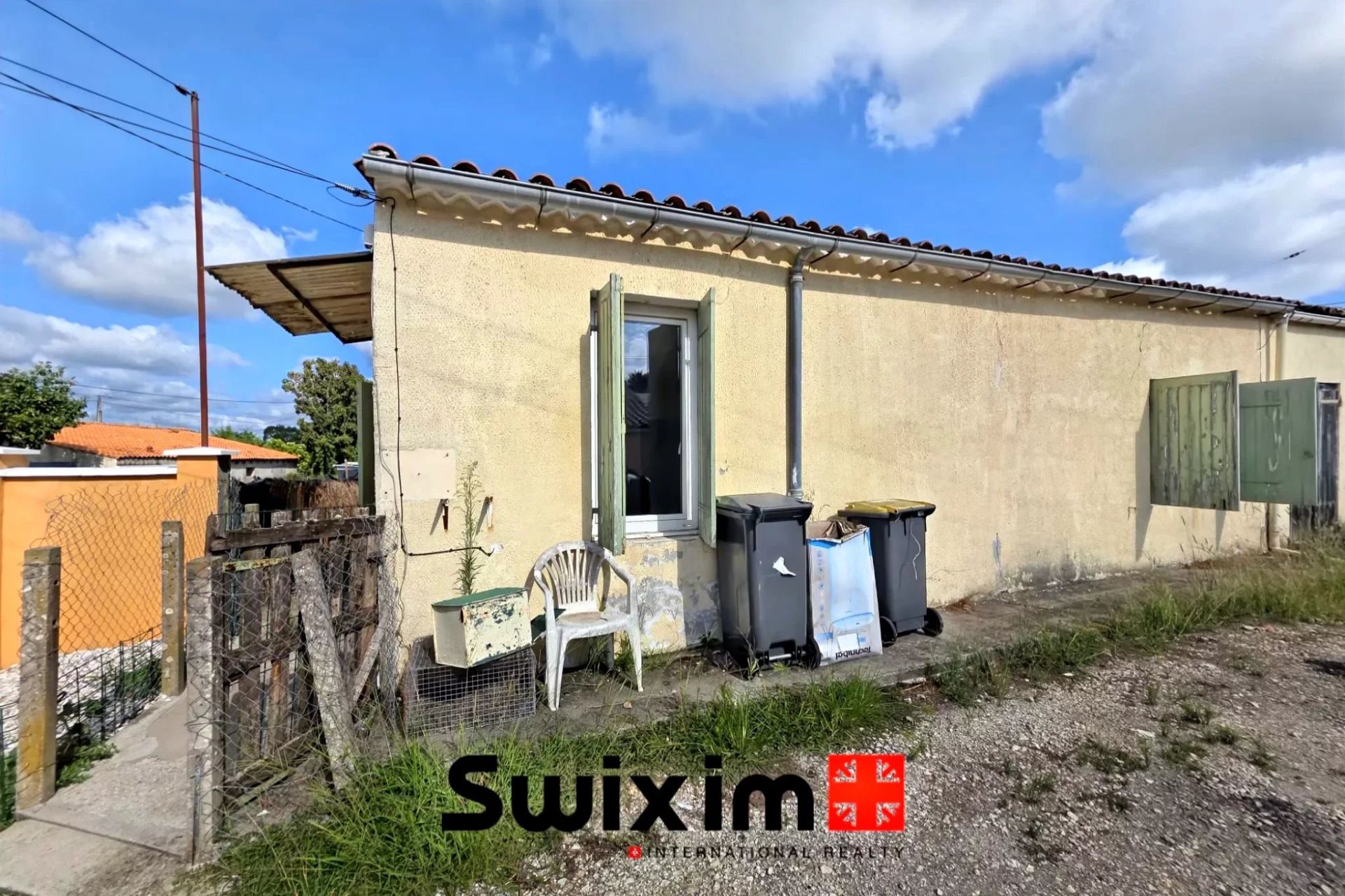 casa 3 Camere in vendita su Saint-Estèphe (33180)