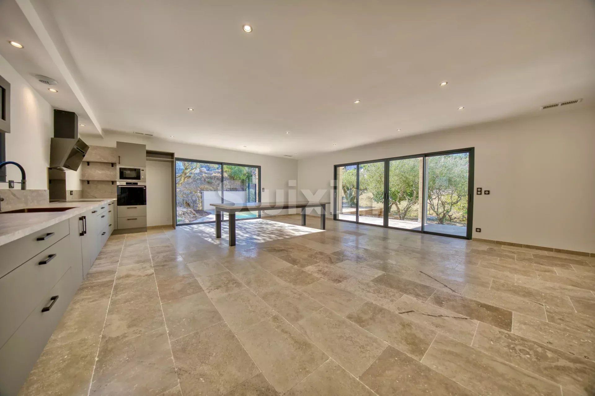villa 4 Quartos para venda sobre Saint-Brès (30500)
