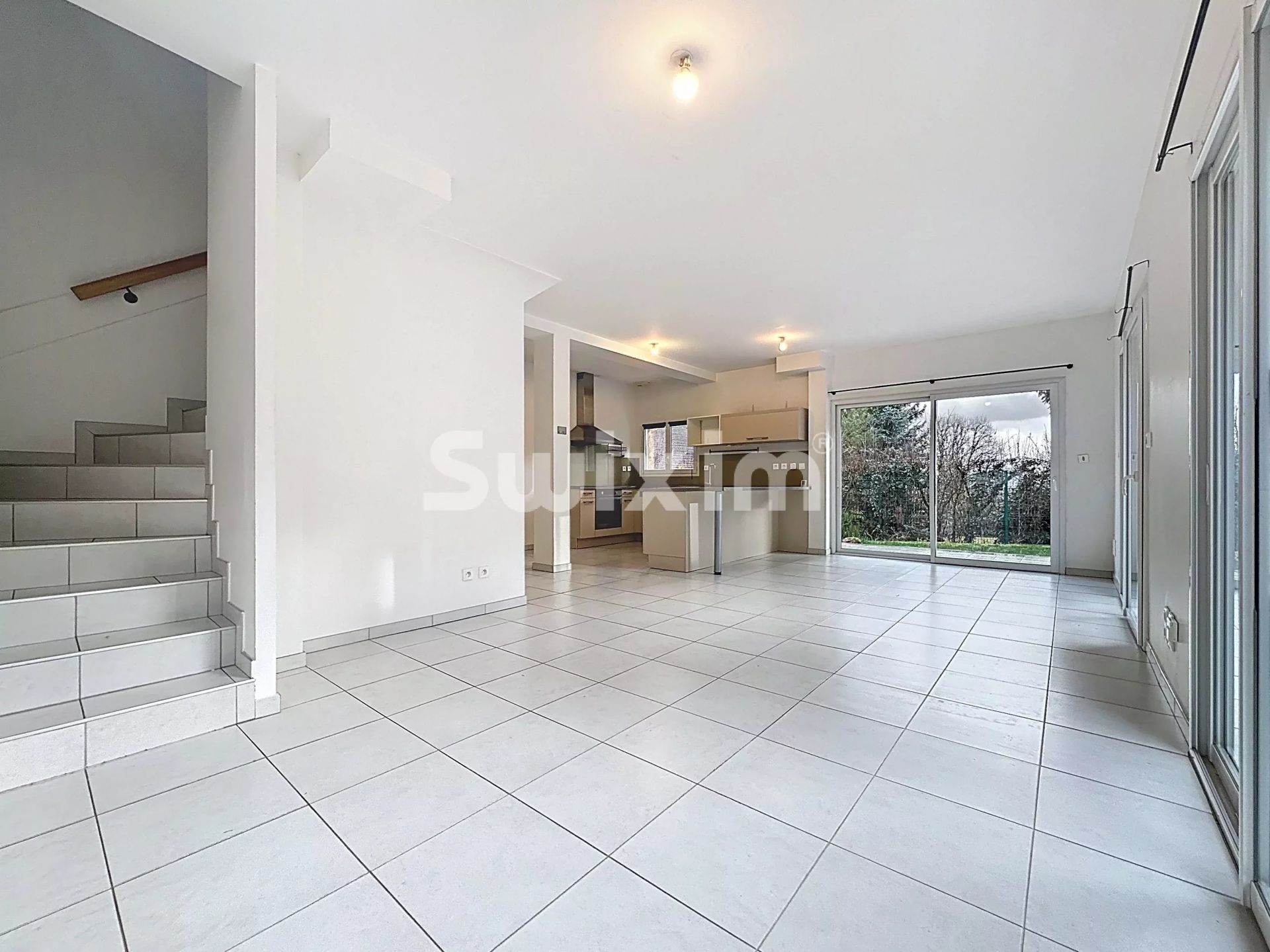 haus 5 Zimmer zur miete auf Gex (01170)