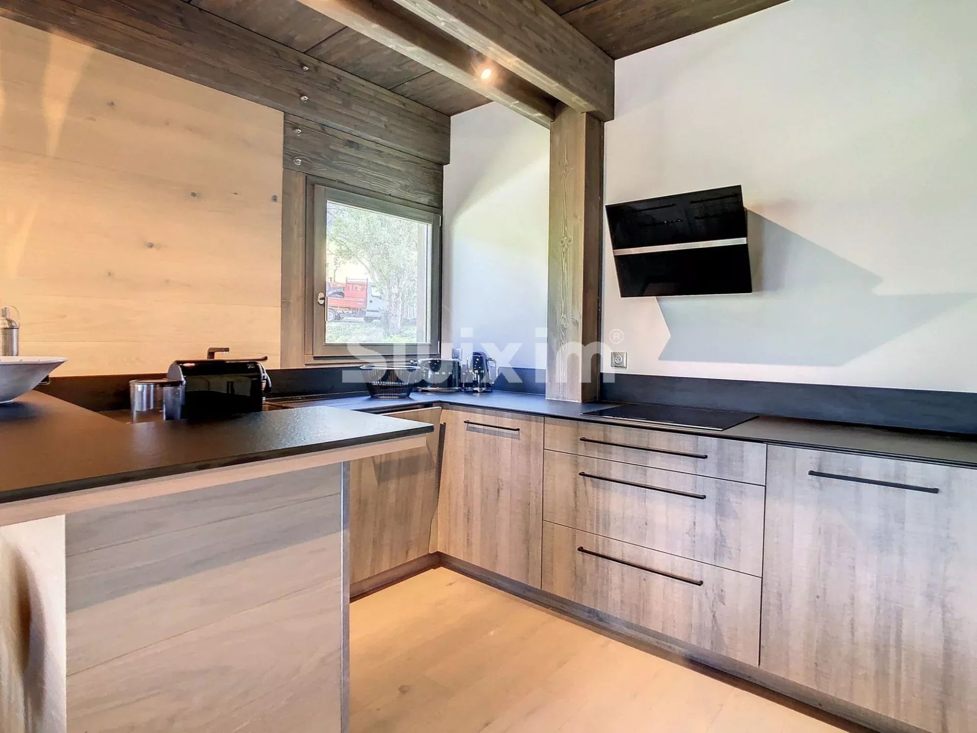 house 7 Rooms for sale on Demi-Quartier (74120)