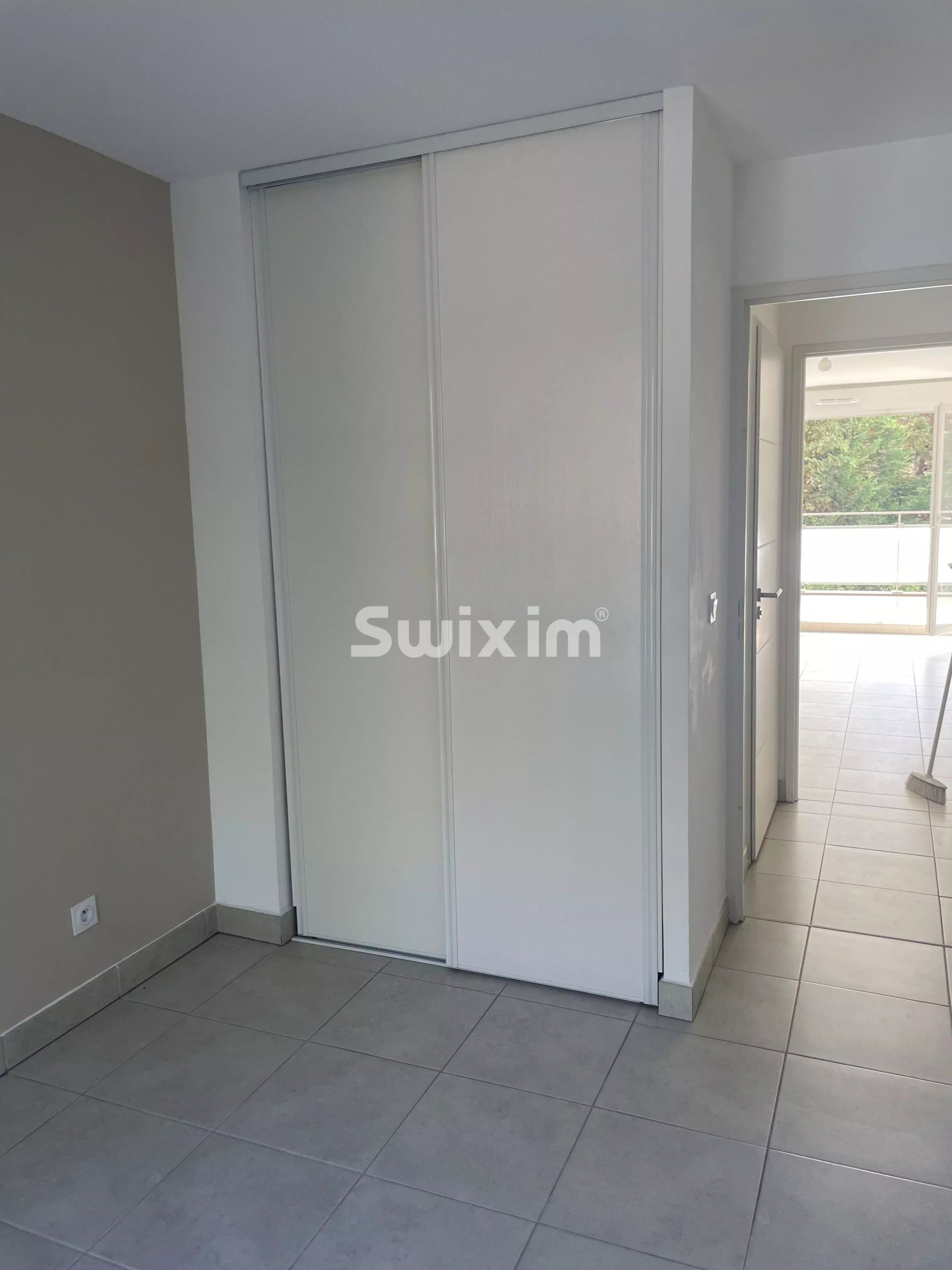 apartment 3 Rooms for sale on Cavalaire-sur-Mer (83240)