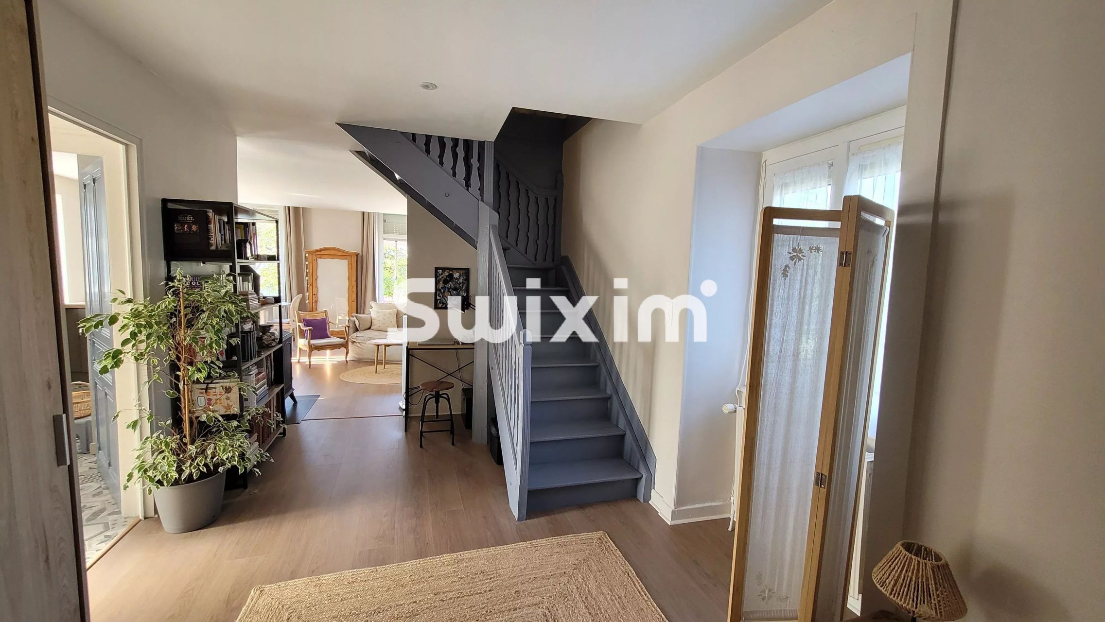 house 4 Rooms for sale on Lons-le-Saunier (39000)