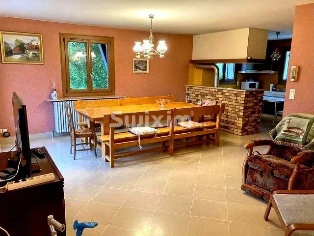 propriété 7 Pièces en vente sur Saint-Claude (39200)