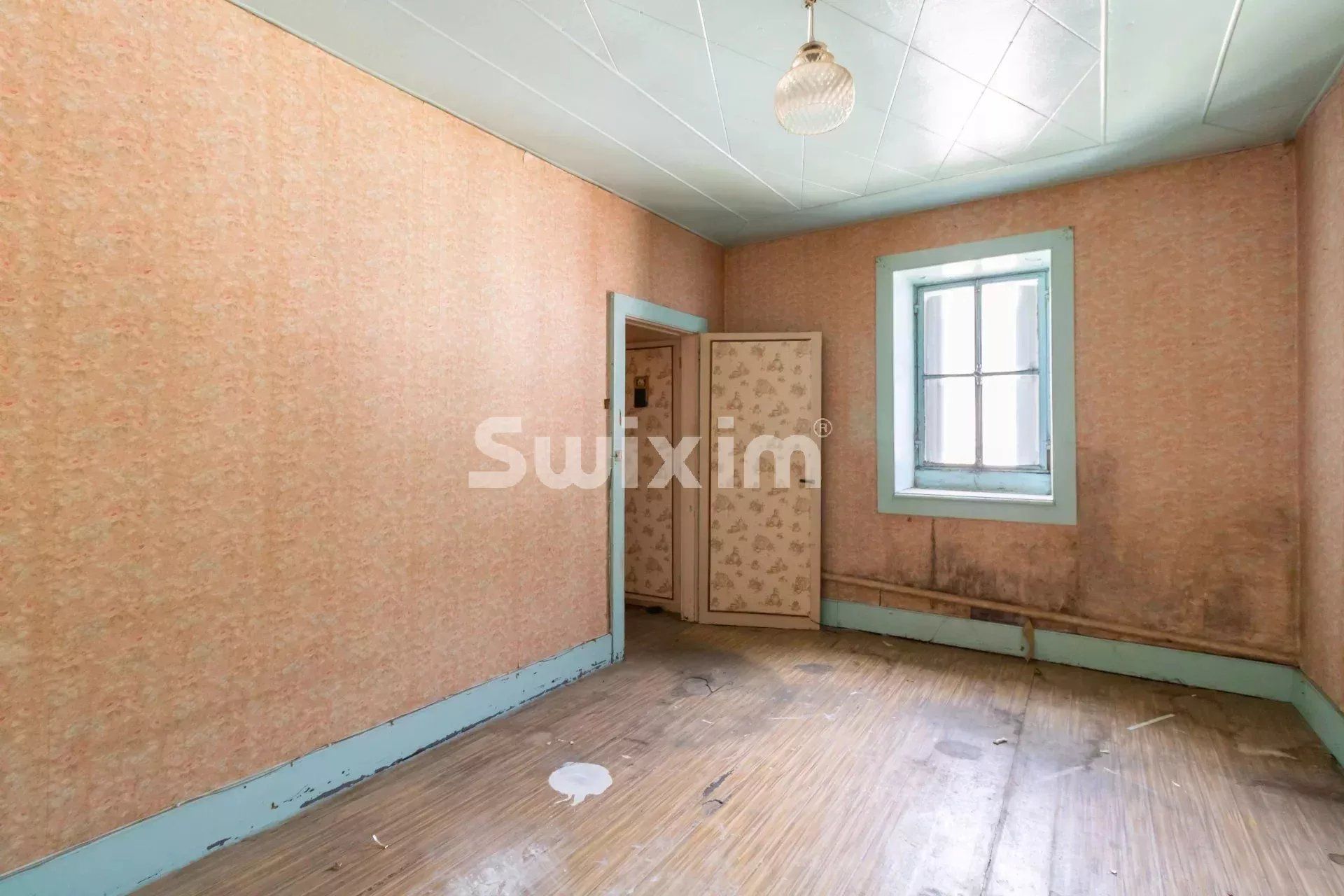 appartement 8 Pièces en vente sur Hauts de Bienne (39400)