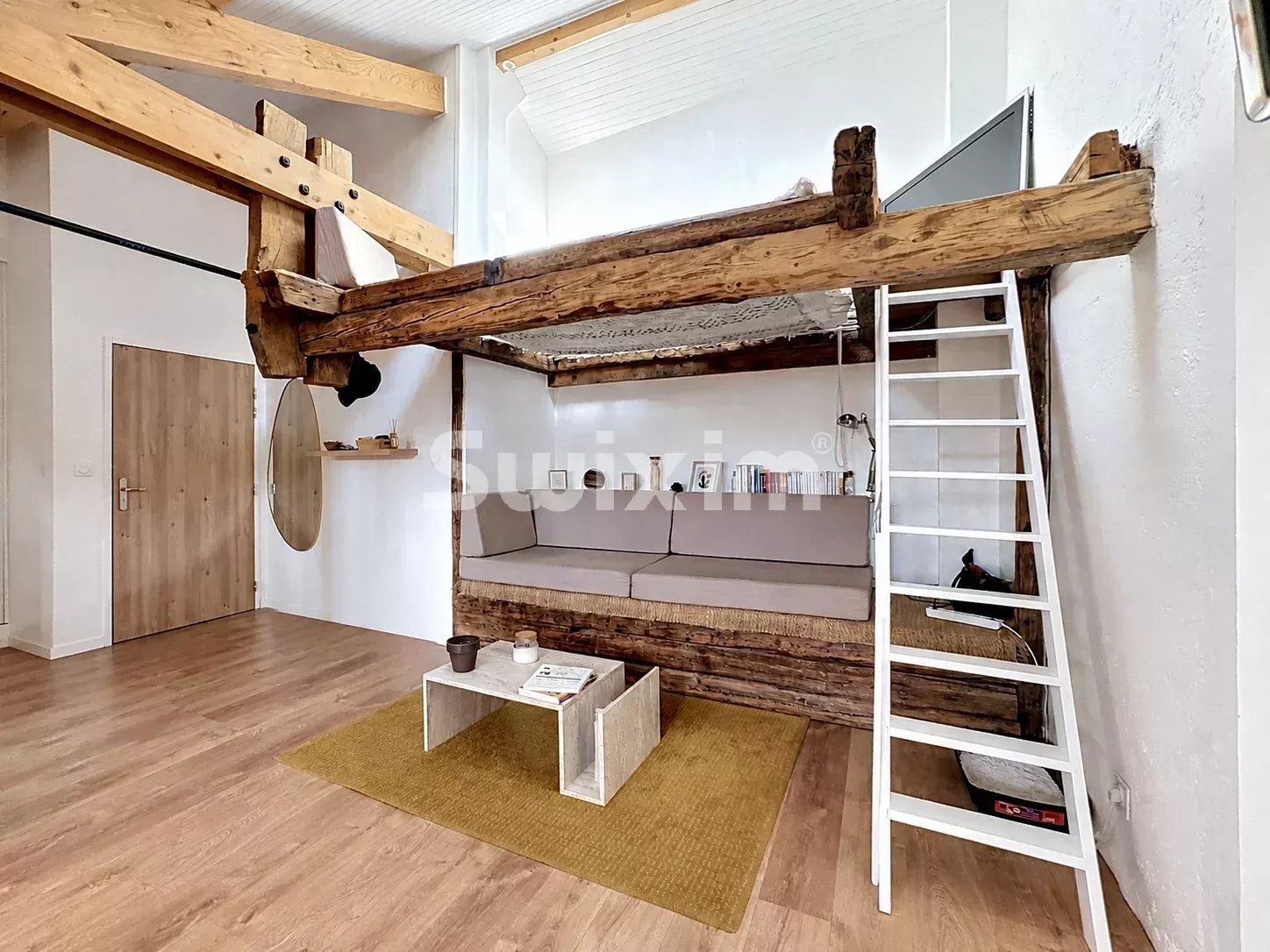apartment 3 Rooms for sale on Prévessin-Moëns (01280)