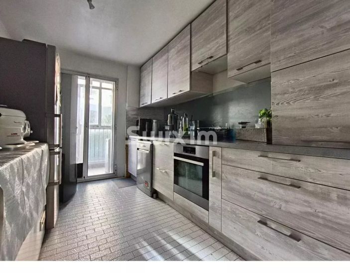 Vente Appartement Marseille 5ème 4&nbsp;Pièces 80&nbsp;m²