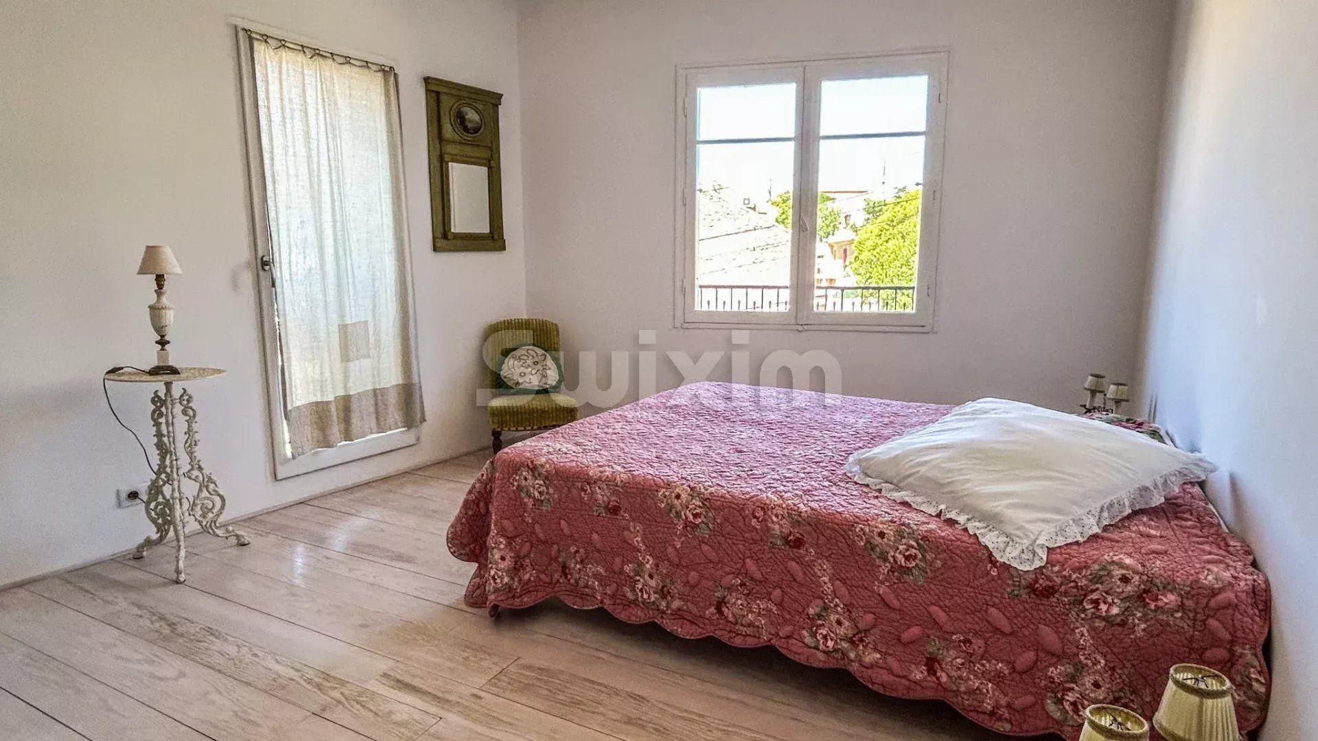 mas 8 Camere in vendita su Castillon-du-Gard (30210)