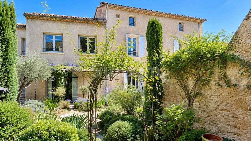 Verkauf Mas Castillon-du-Gard 8&nbsp;Zimmer 215&nbsp;m²