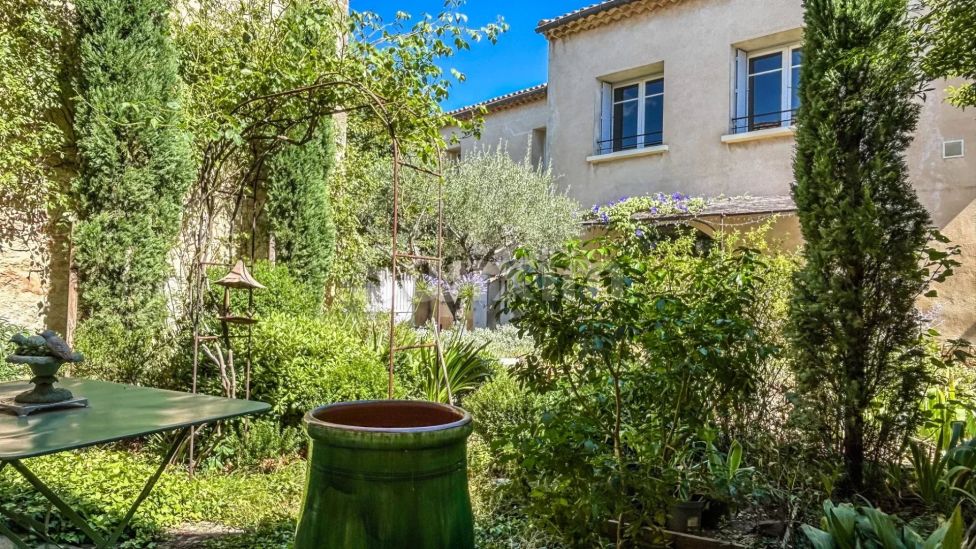 Vente Mas Uzès 8&nbsp;Pièces 215&nbsp;m²
