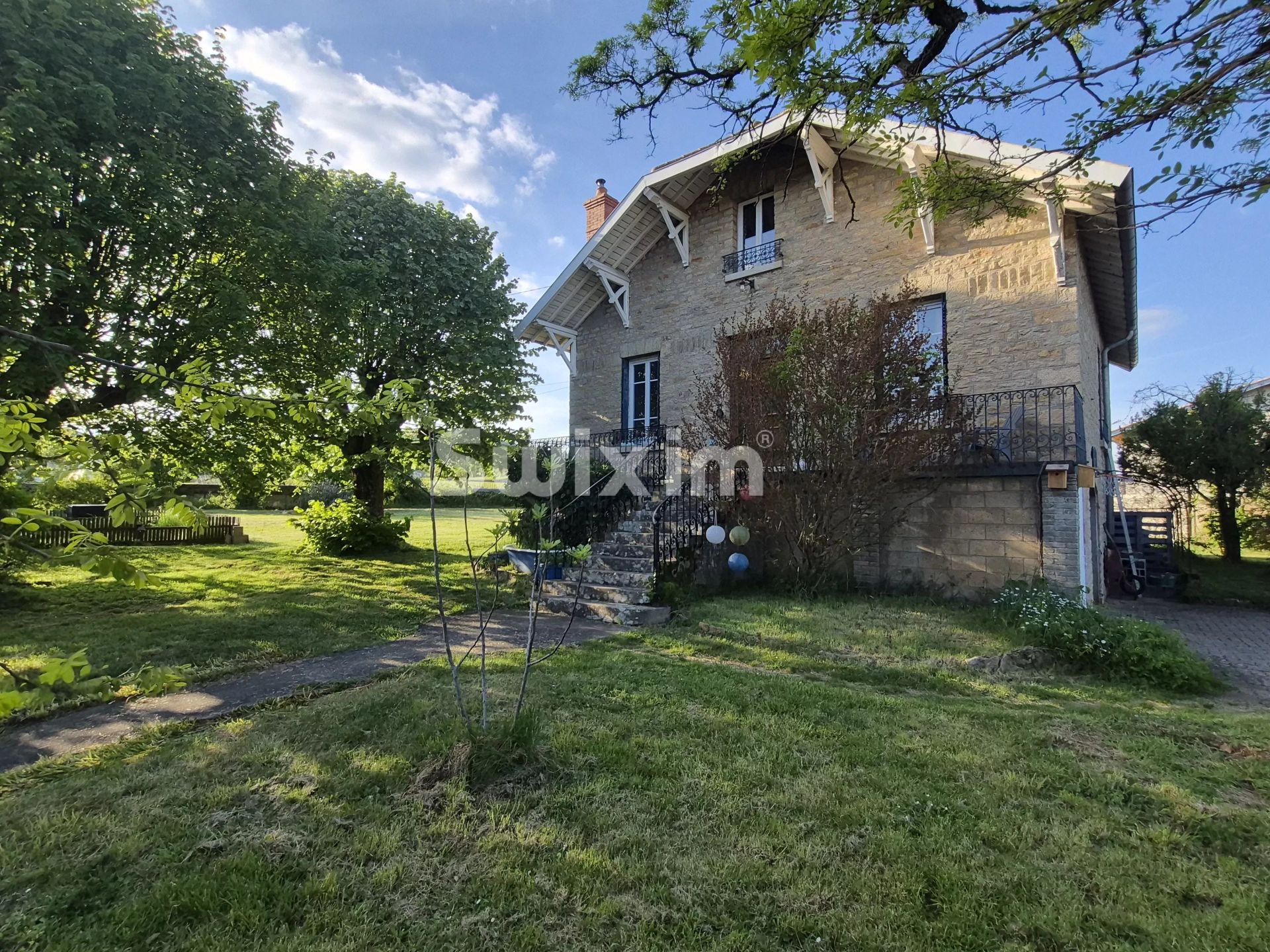 Venta Casa Bussières 6&nbsp;Salas 116.6&nbsp;m²