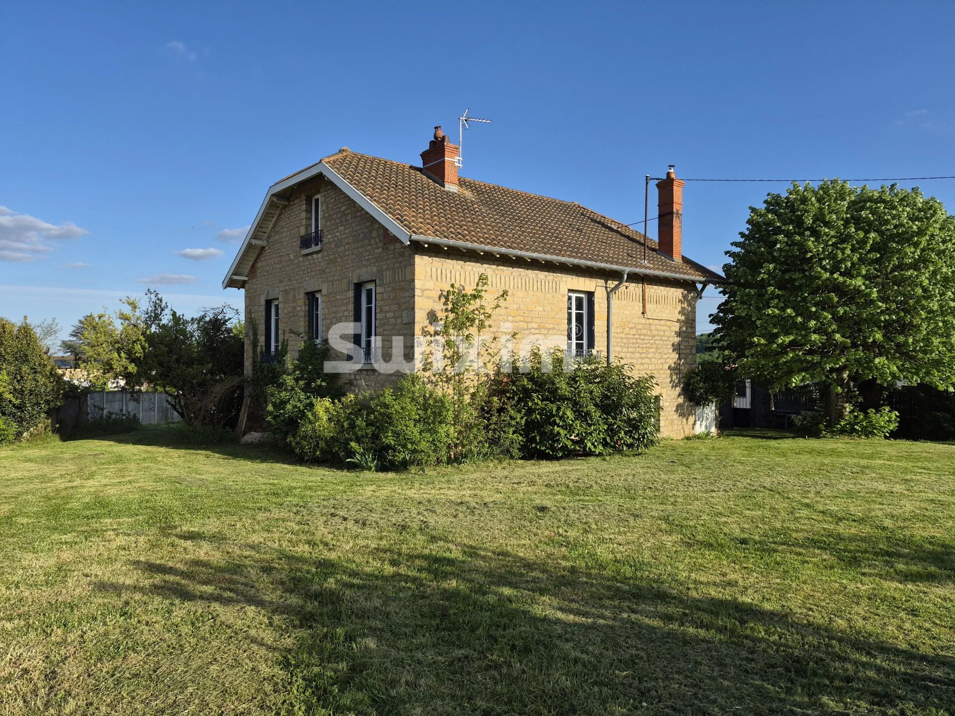 Venta Casa Bussières 6&nbsp;Salas 116.6&nbsp;m²