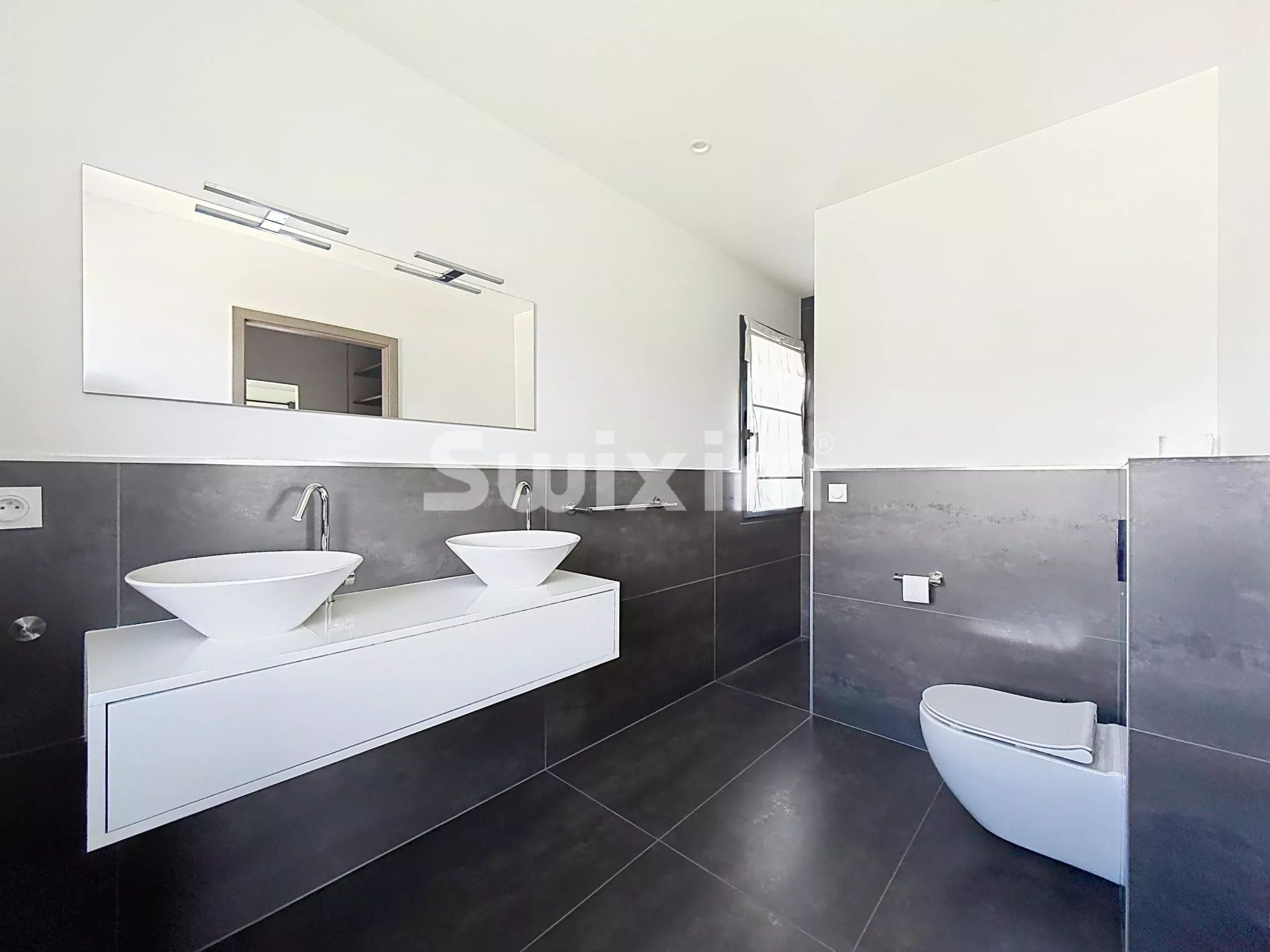 casa 6 Salas en venta en Prévessin-Moëns (01280)