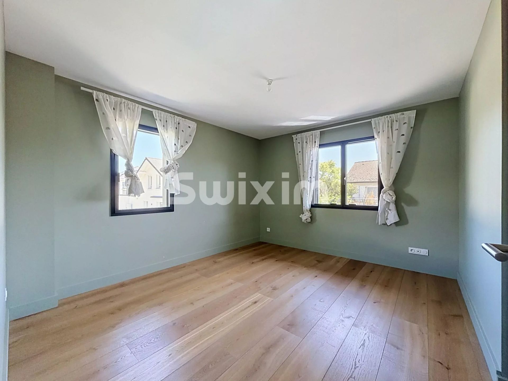 casa 6 Salas en venta en Prévessin-Moëns (01280)