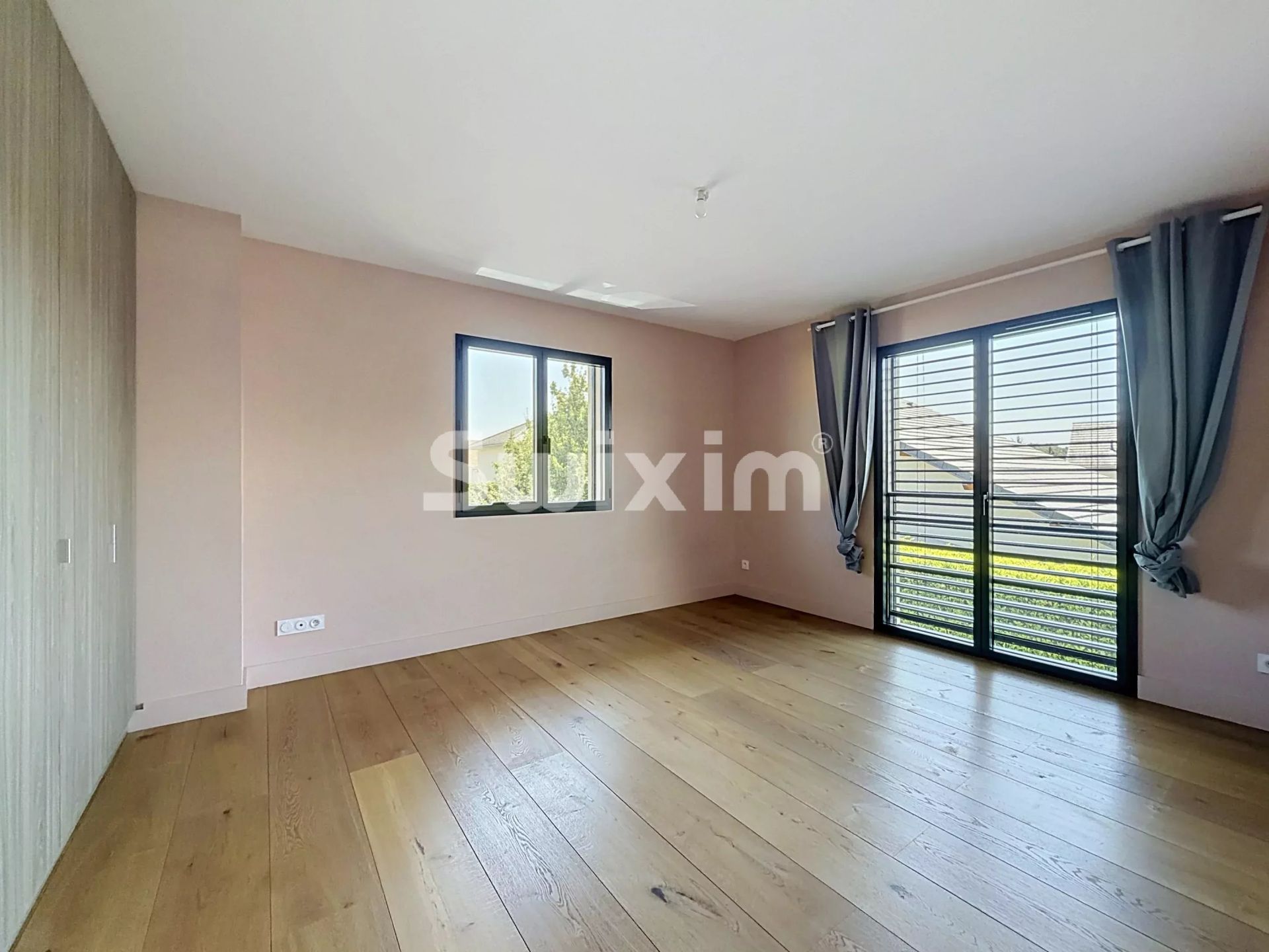 casa 6 Salas en venta en Prévessin-Moëns (01280)
