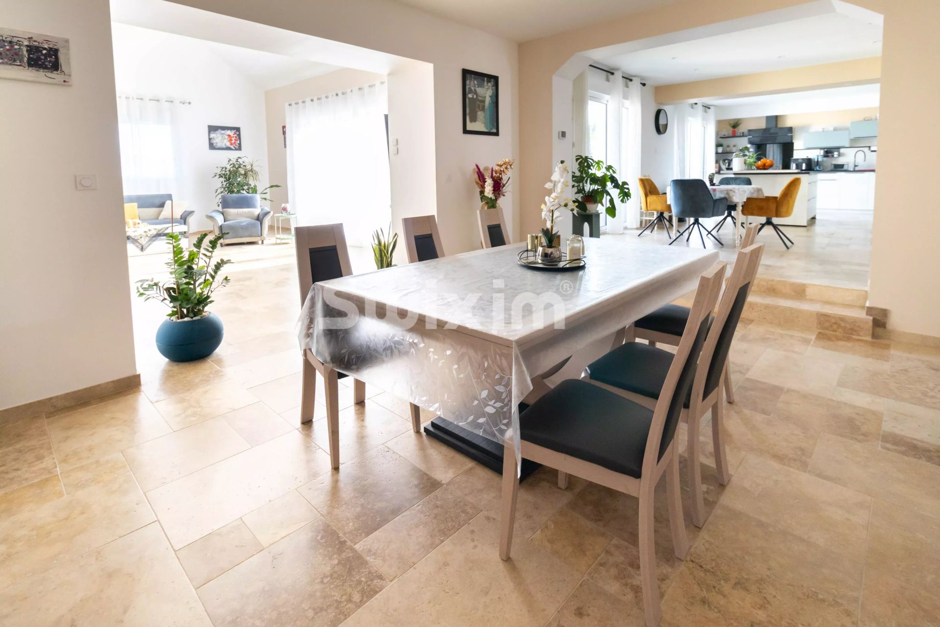 casa 8 Salas en venta en Épervans (71380)