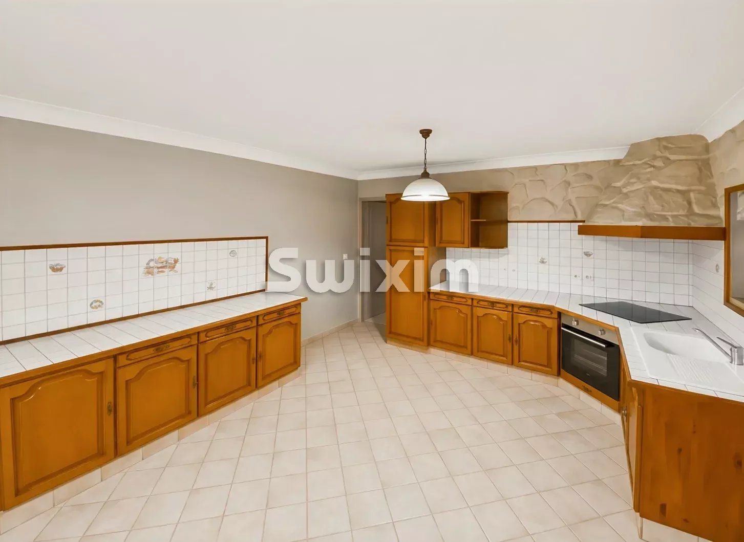 casa 7 Salas en venta en Mornas (84550)