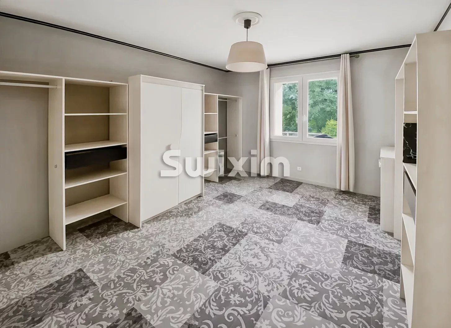 casa 7 Salas en venta en Mornas (84550)