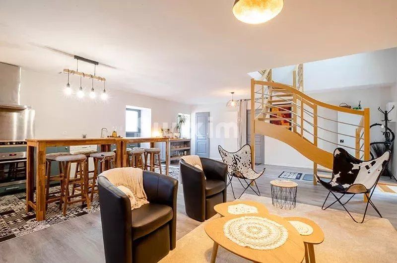immeuble 16 Pièces en vente sur Beaune (21200)