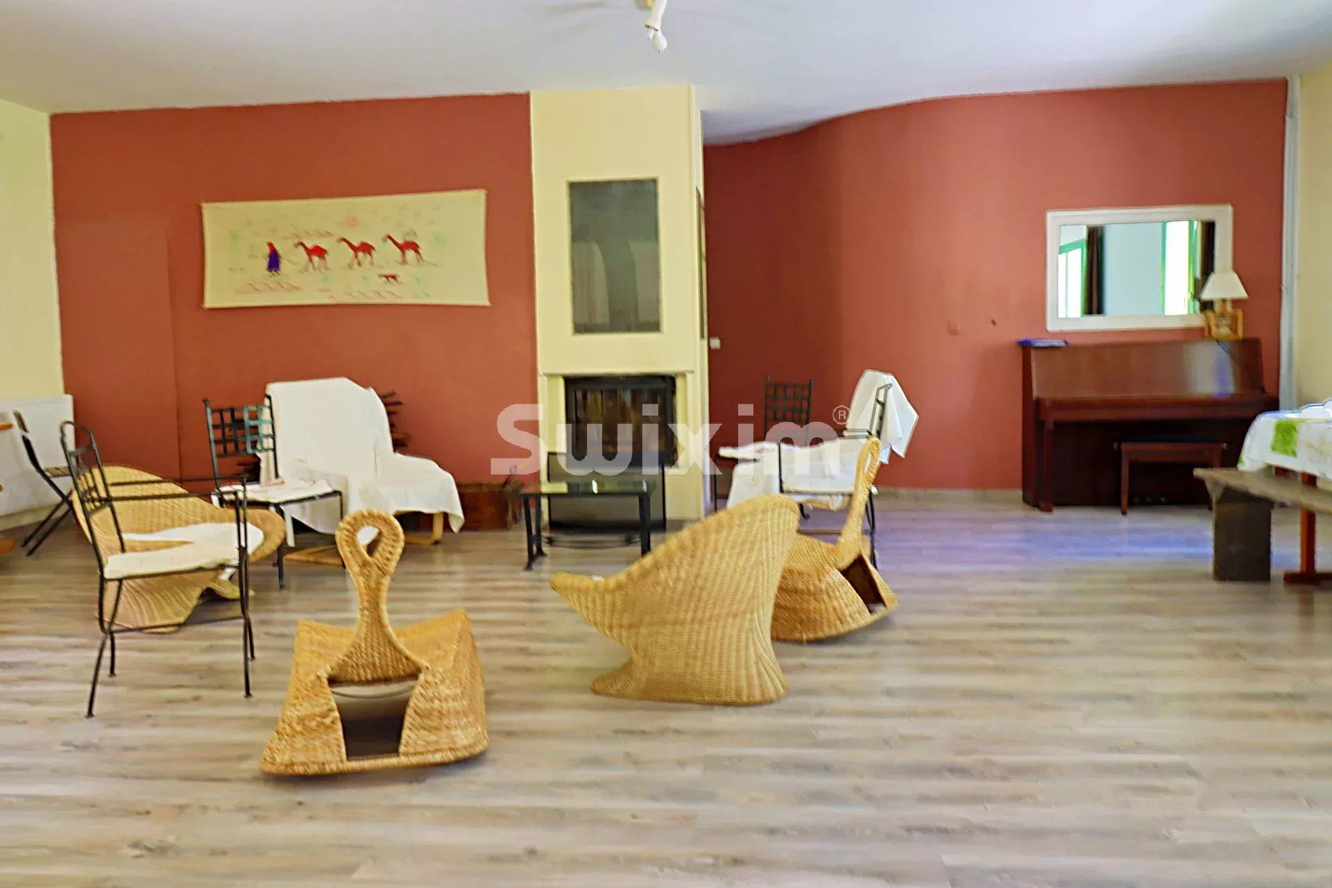 propriété 15 Pièces en vente sur La Motte-Chalancon (26470)