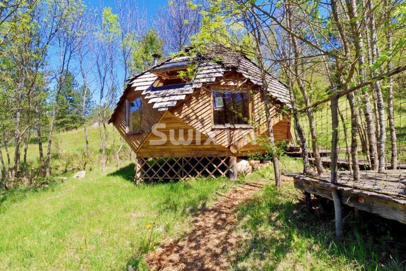 Vente Propriété La Motte-Chalancon 15&nbsp;Pièces 450&nbsp;m²