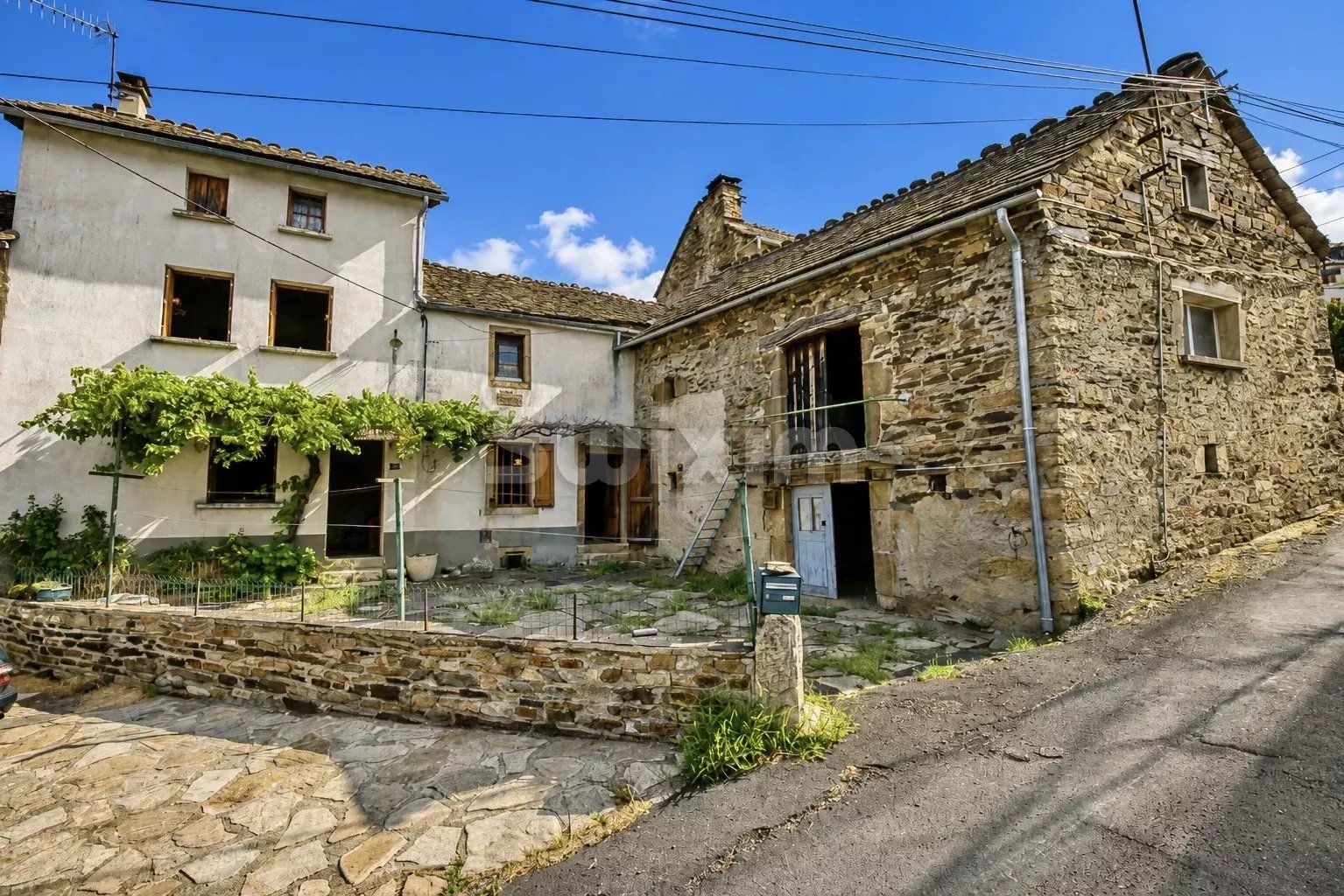 casa 4 Quartos para venda sobre Gabrias (48100)
