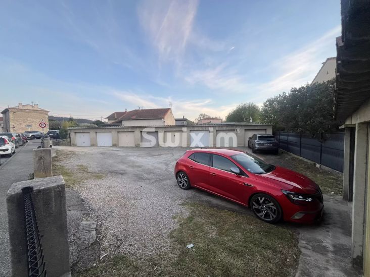 Venda Garagem Valréas 10&nbsp;Quartos