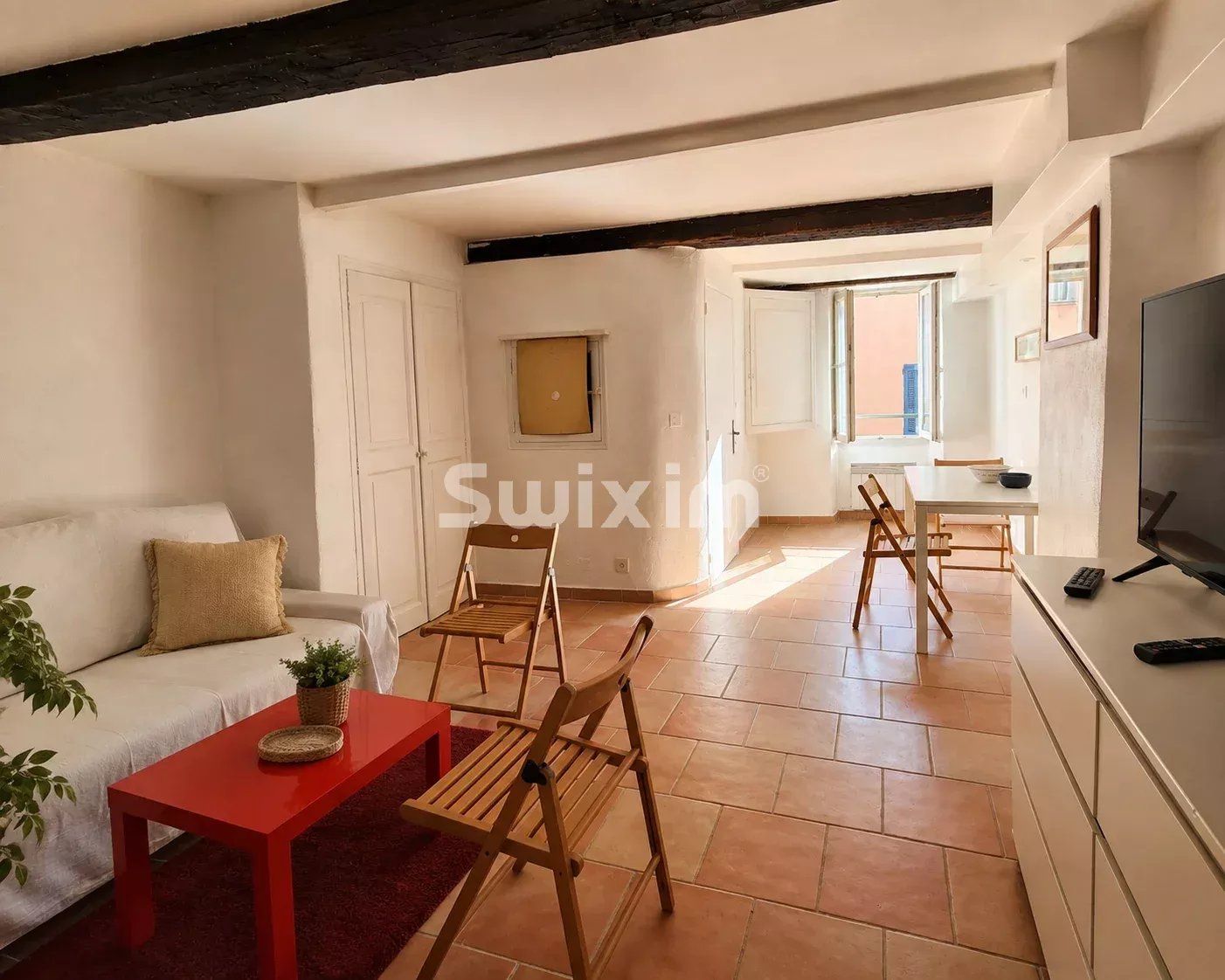 apartment 1 room for sale on Les Arcs (83460)