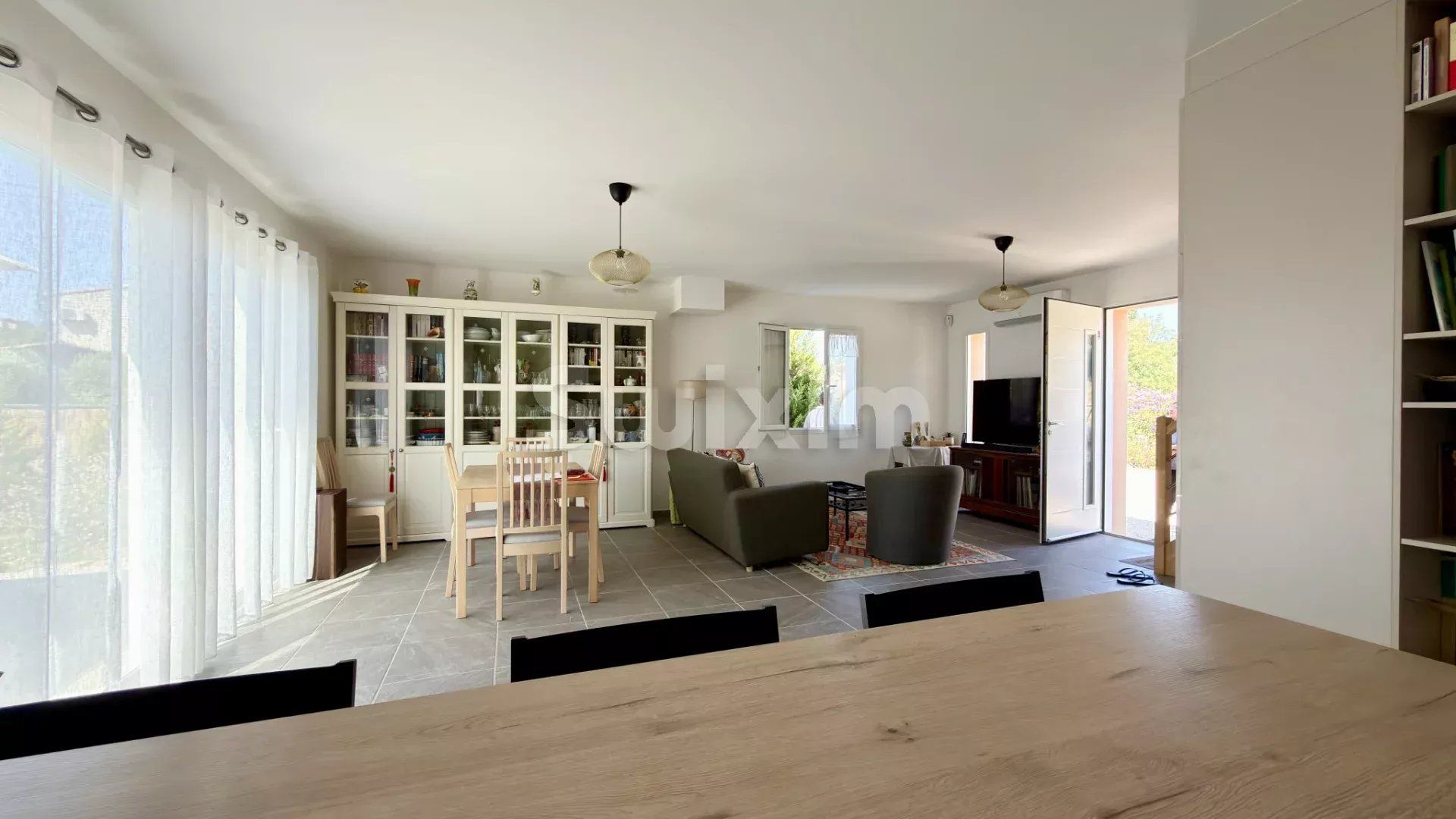 villa 4 Camere in vendita su Théziers (30390)