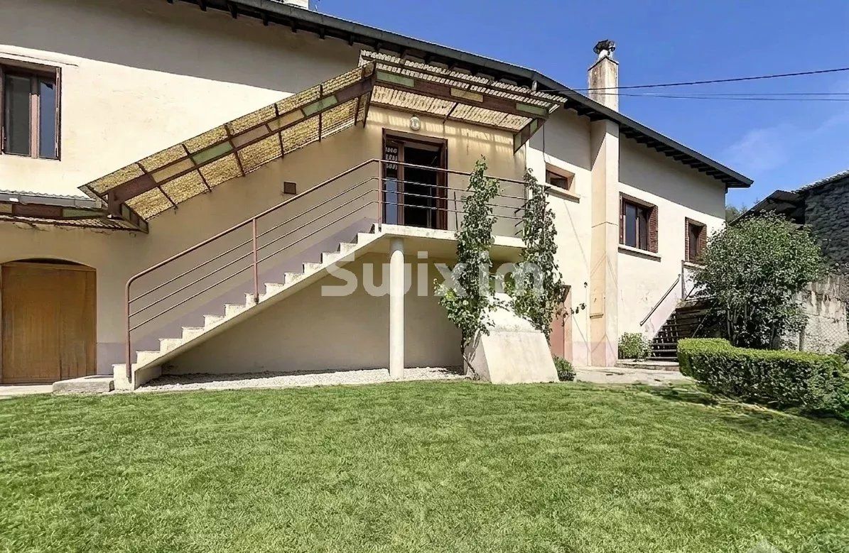 casa 10 Salas en venta en Belleville (69220)