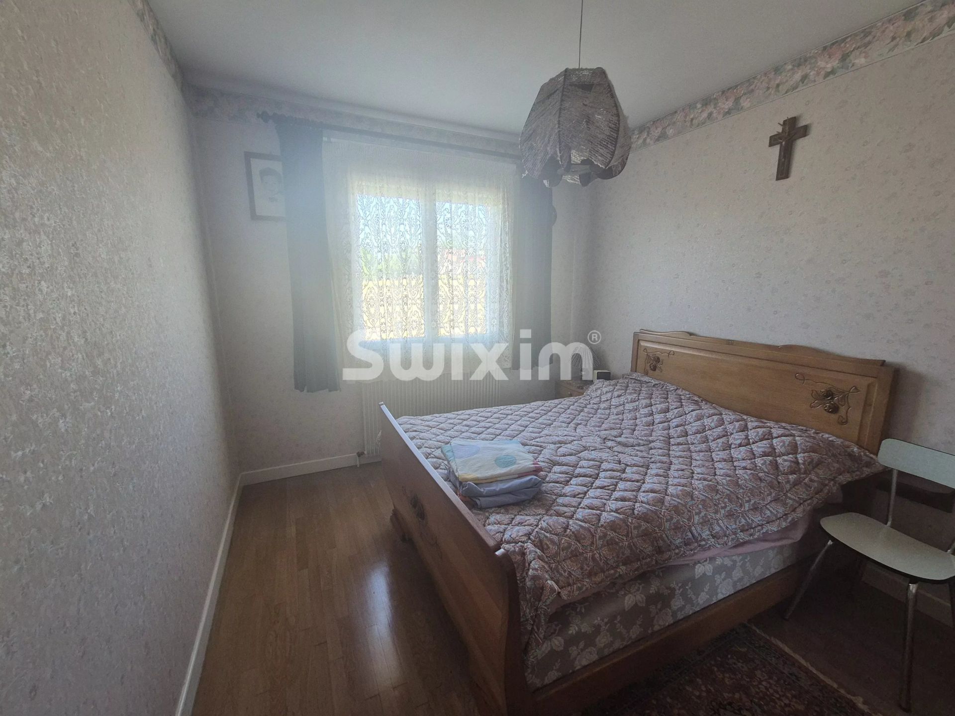house 6 Rooms for sale on Orchamps (39700)