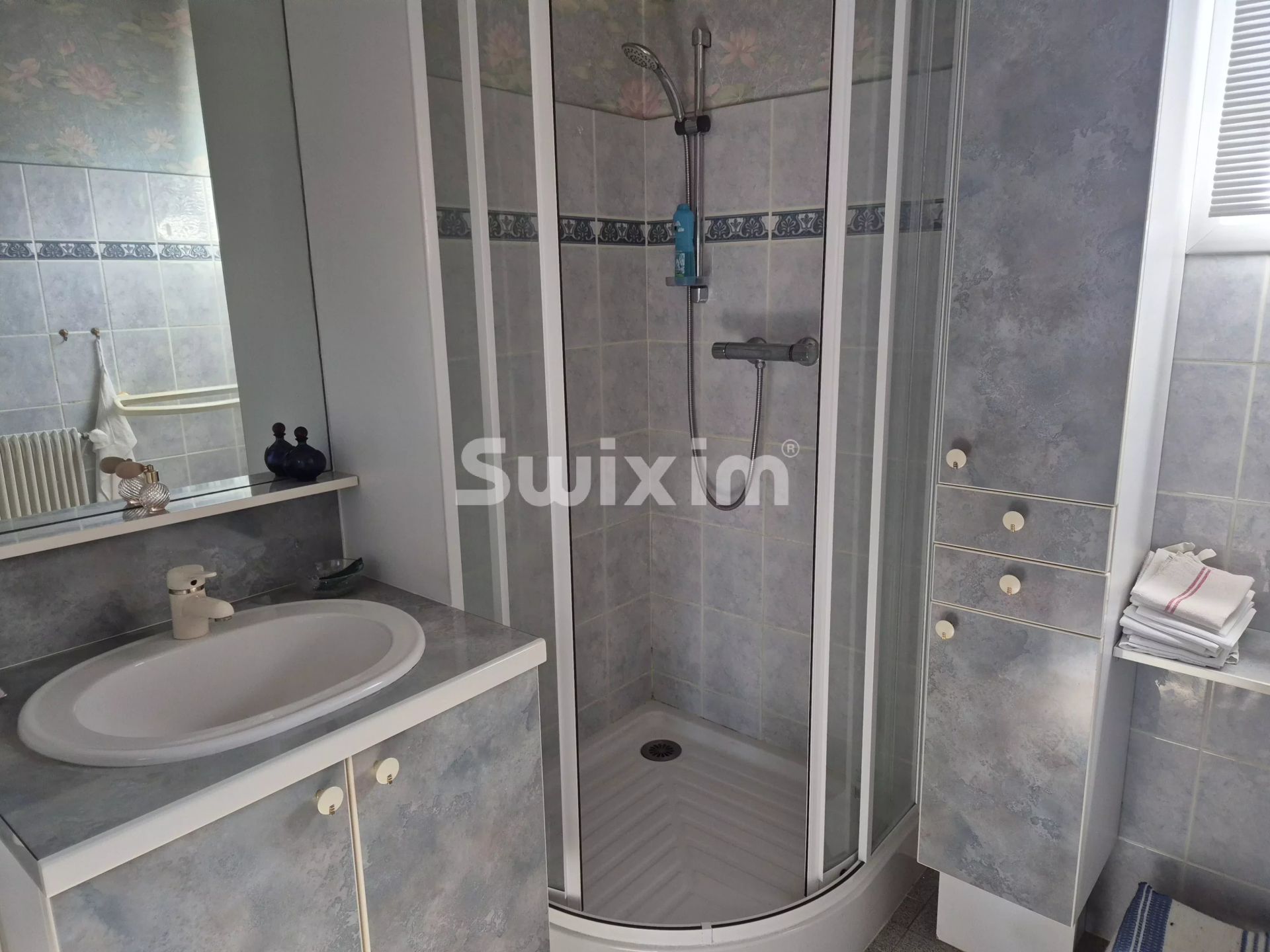 house 6 Rooms for sale on Orchamps (39700)