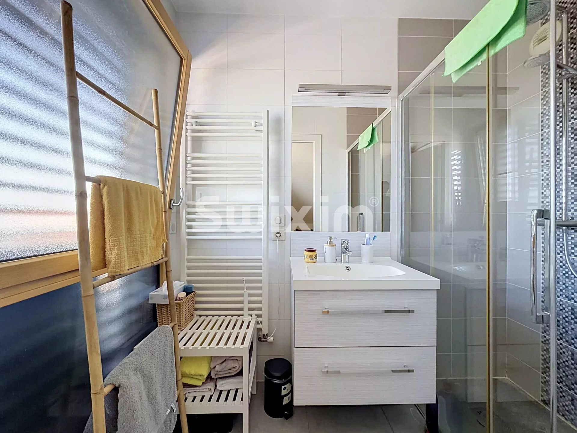 apartamento 4 Quartos para venda sobre Ségny (01170)