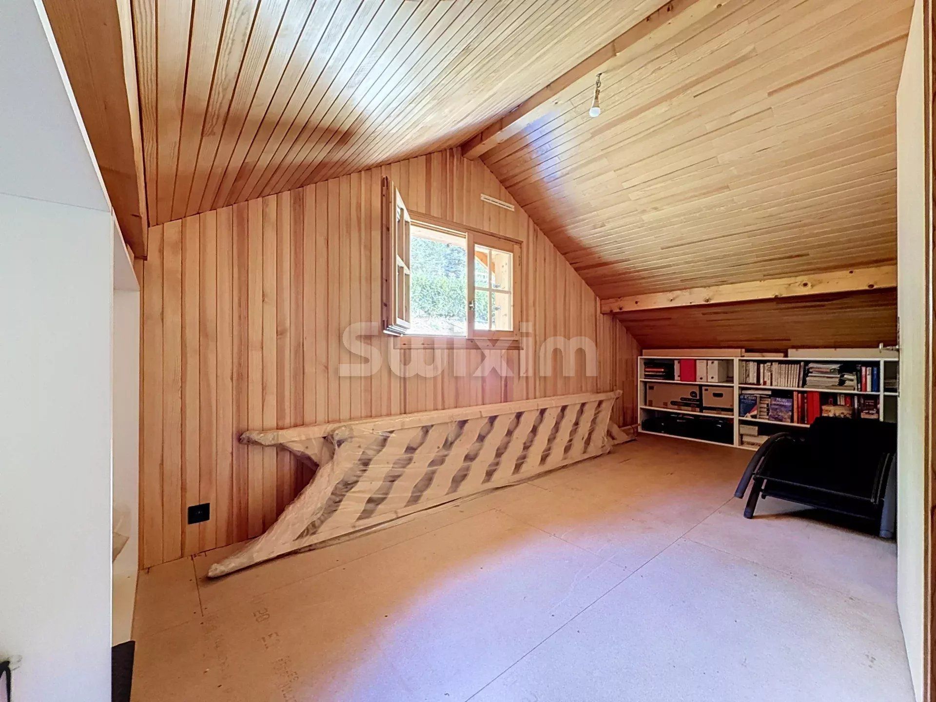 chalet 5 Rooms for sale on Passy (74190)